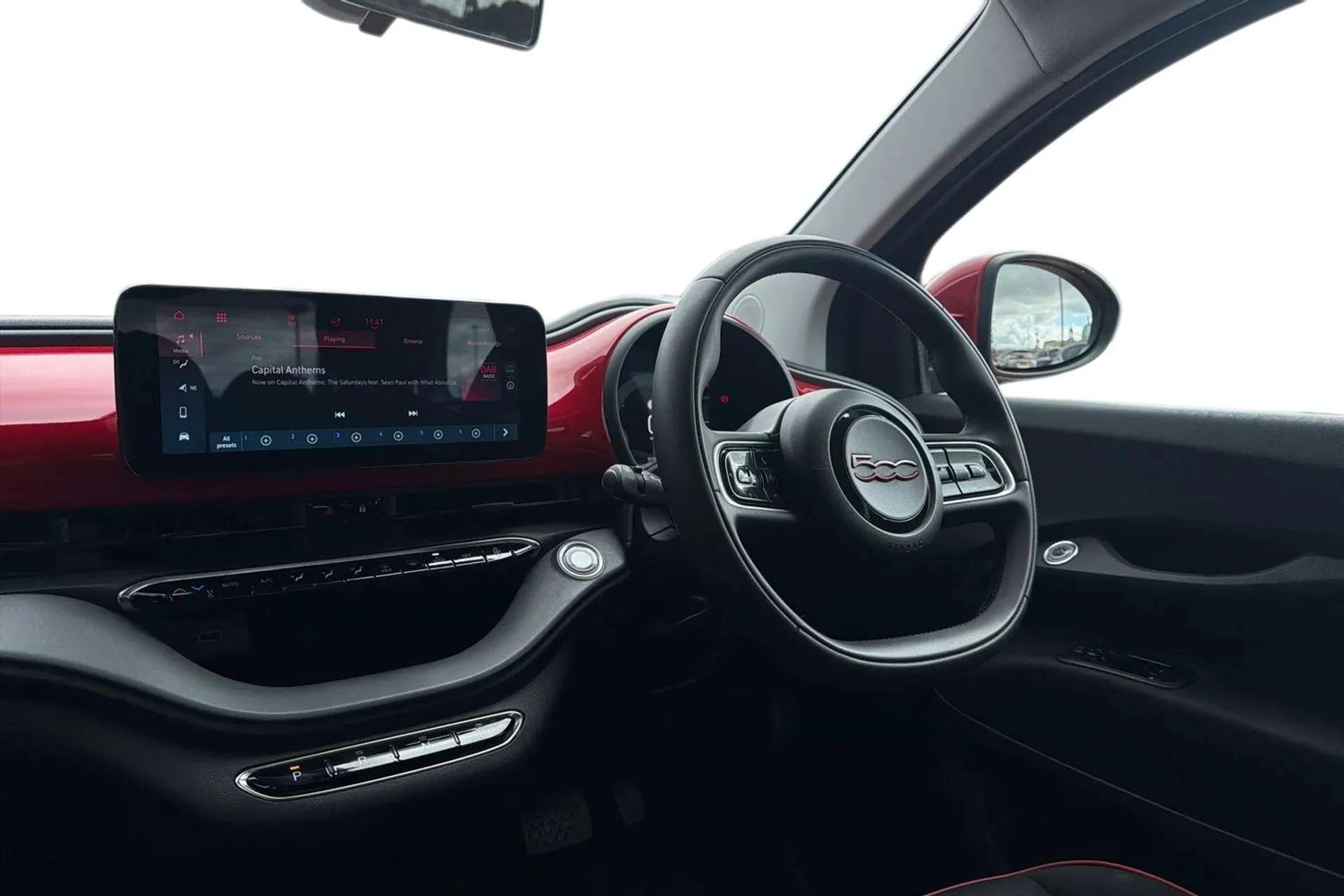 2023 FIAT 500 2023 FIAT 500