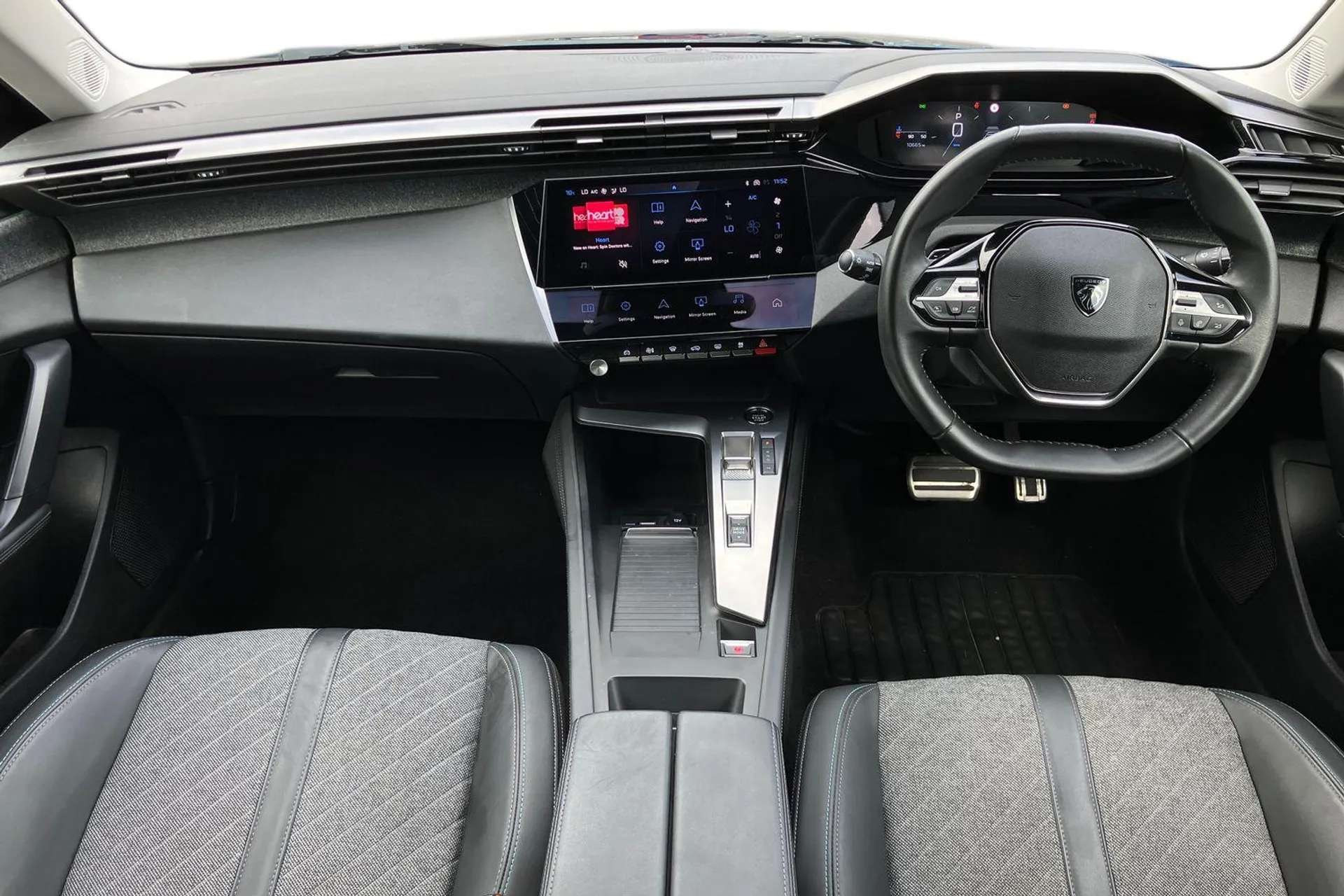 2023 PEUGEOT 408 2023 PEUGEOT 408