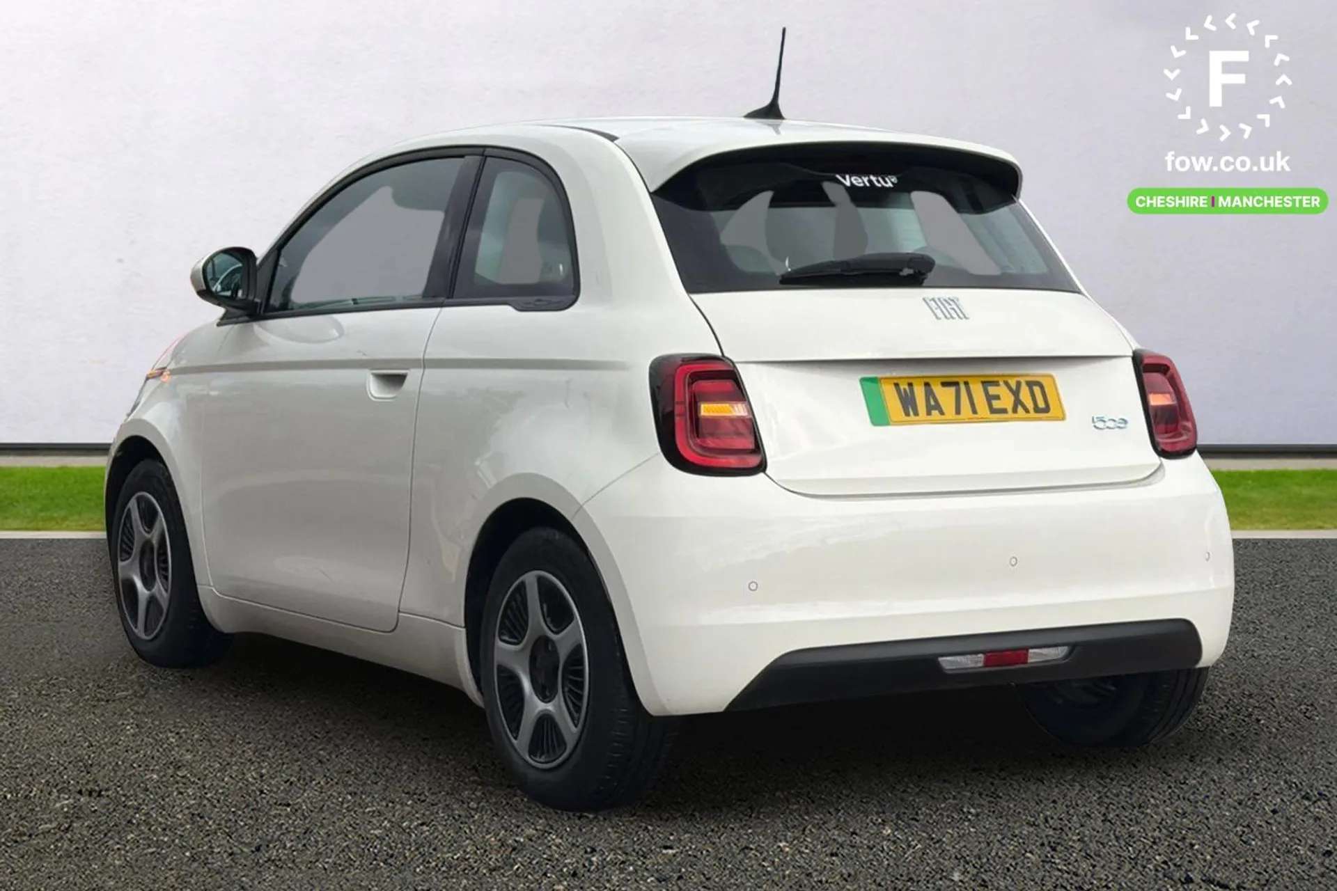 2021 FIAT 500 2021 FIAT 500