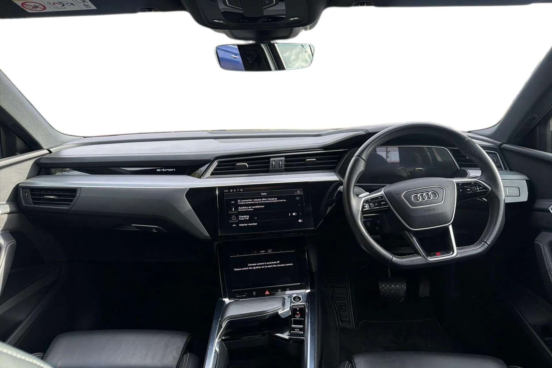 2021 AUDI E-TRON 2021 AUDI E-TRON