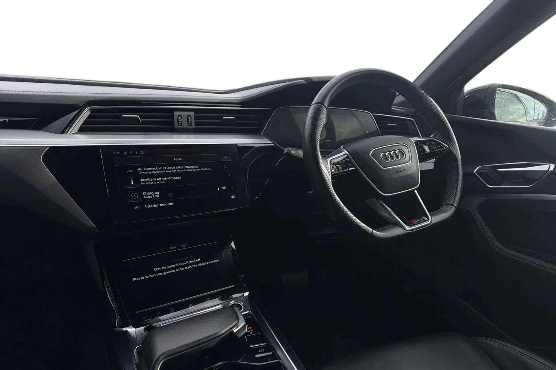 2021 AUDI E-TRON 2021 AUDI E-TRON