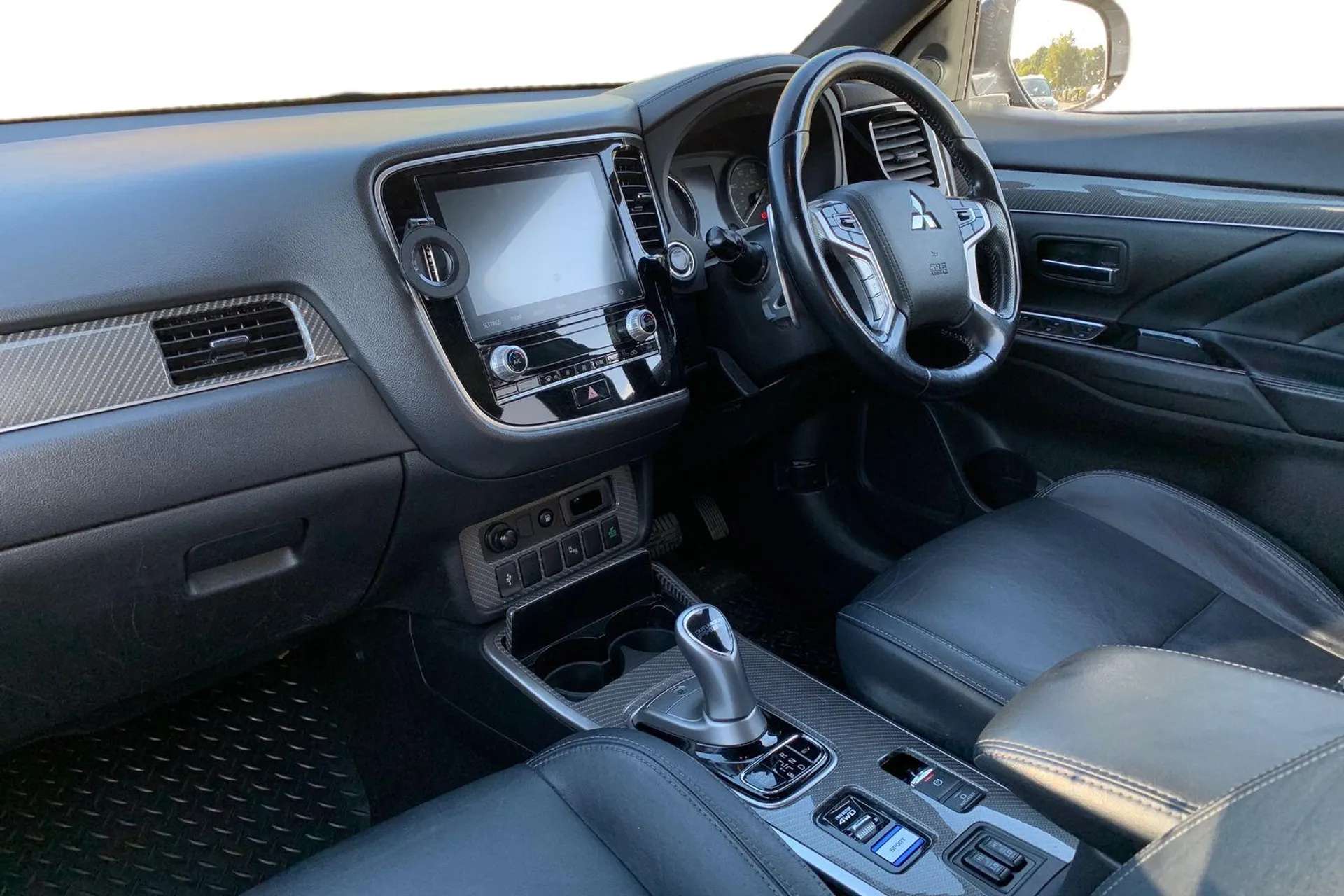 2020 MITSUBISHI OUTLANDER 2020 MITSUBISHI OUTLANDER