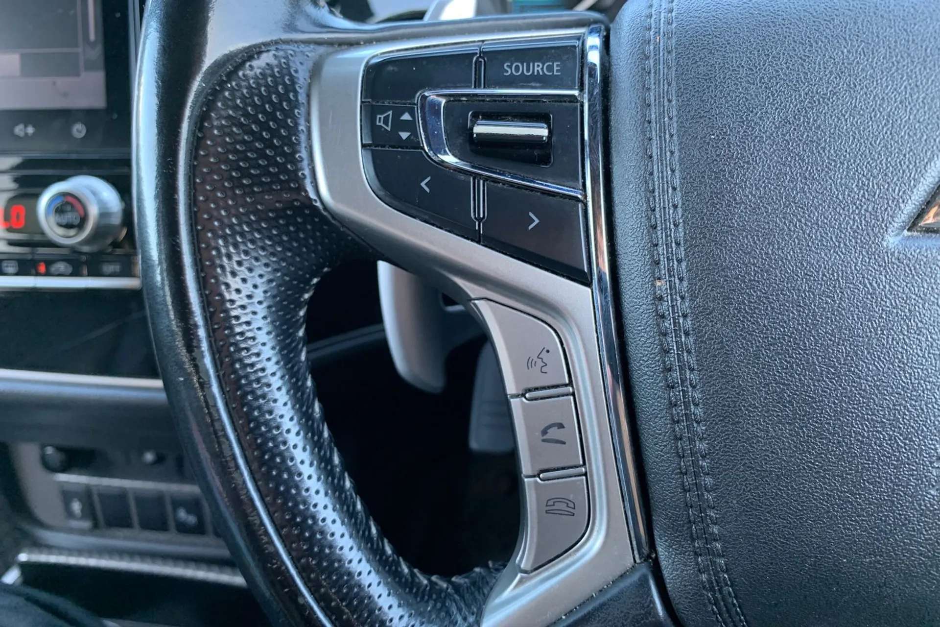 2020 MITSUBISHI OUTLANDER 2020 MITSUBISHI OUTLANDER