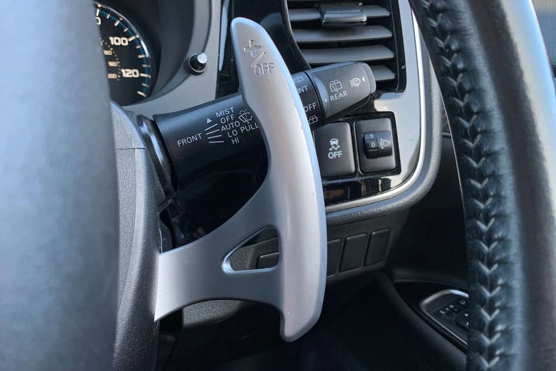 2020 MITSUBISHI OUTLANDER 2020 MITSUBISHI OUTLANDER