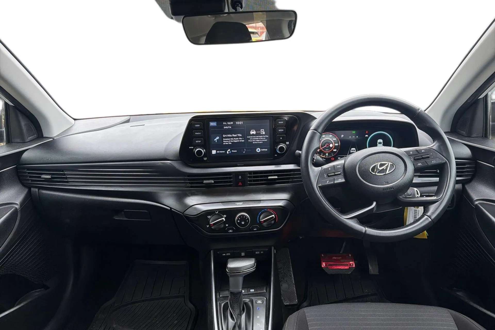 A 2022 HYUNDAI I20 1.0T GDi 48V MHD SE Connect 5dr DCT [Forward collision assist with pedestrian monitoring and cycle detection, LED daytime running lights, 16" alloy wh A 2022 HYUNDAI I20 1.0T GDi 48V MHD SE Connect 5dr DCT [Forward collision assist with pedestrian monitoring and cycle detection, LED daytime running lights, 16" alloy wh