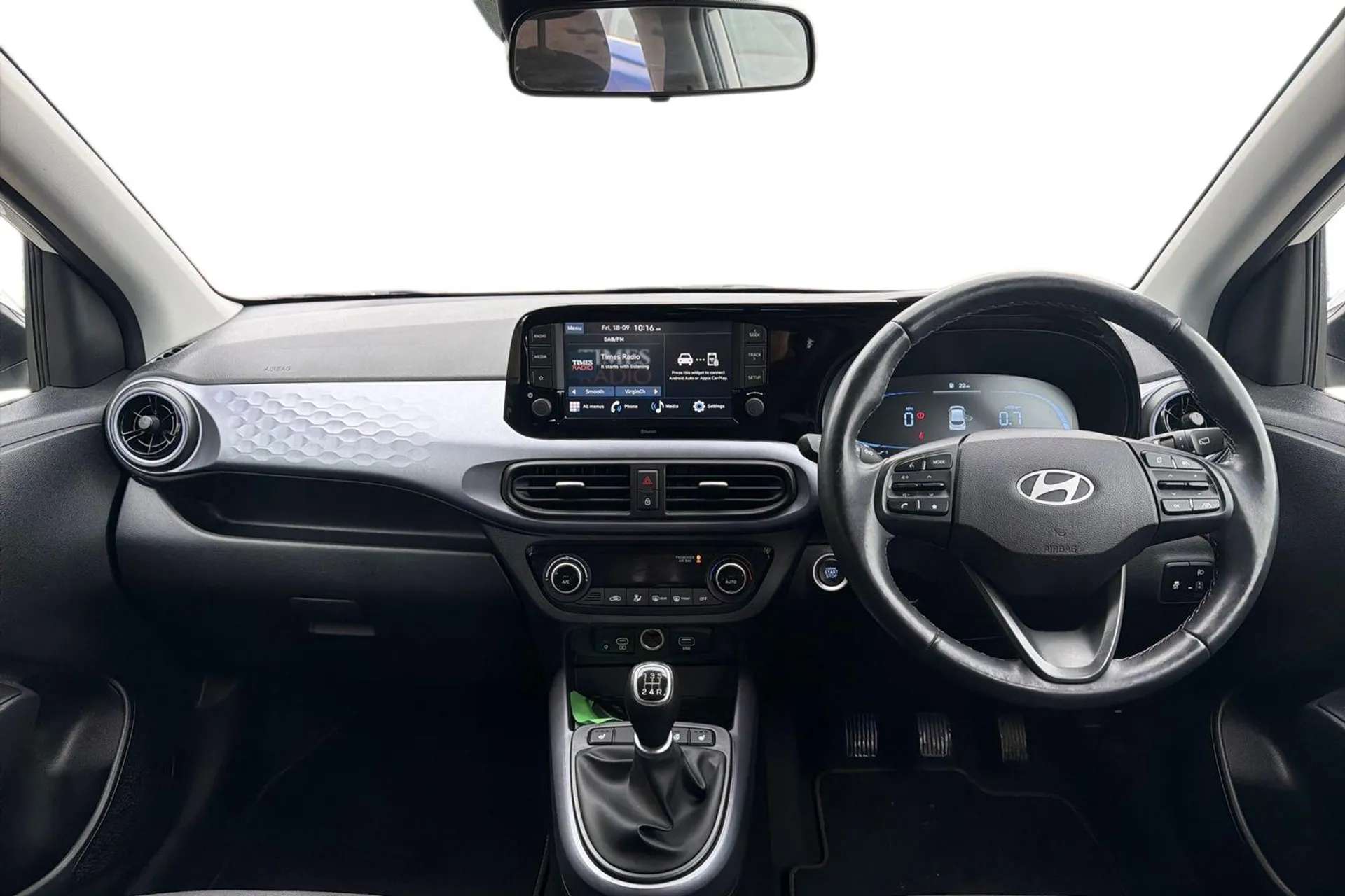 2023 HYUNDAI I10 2023 HYUNDAI I10
