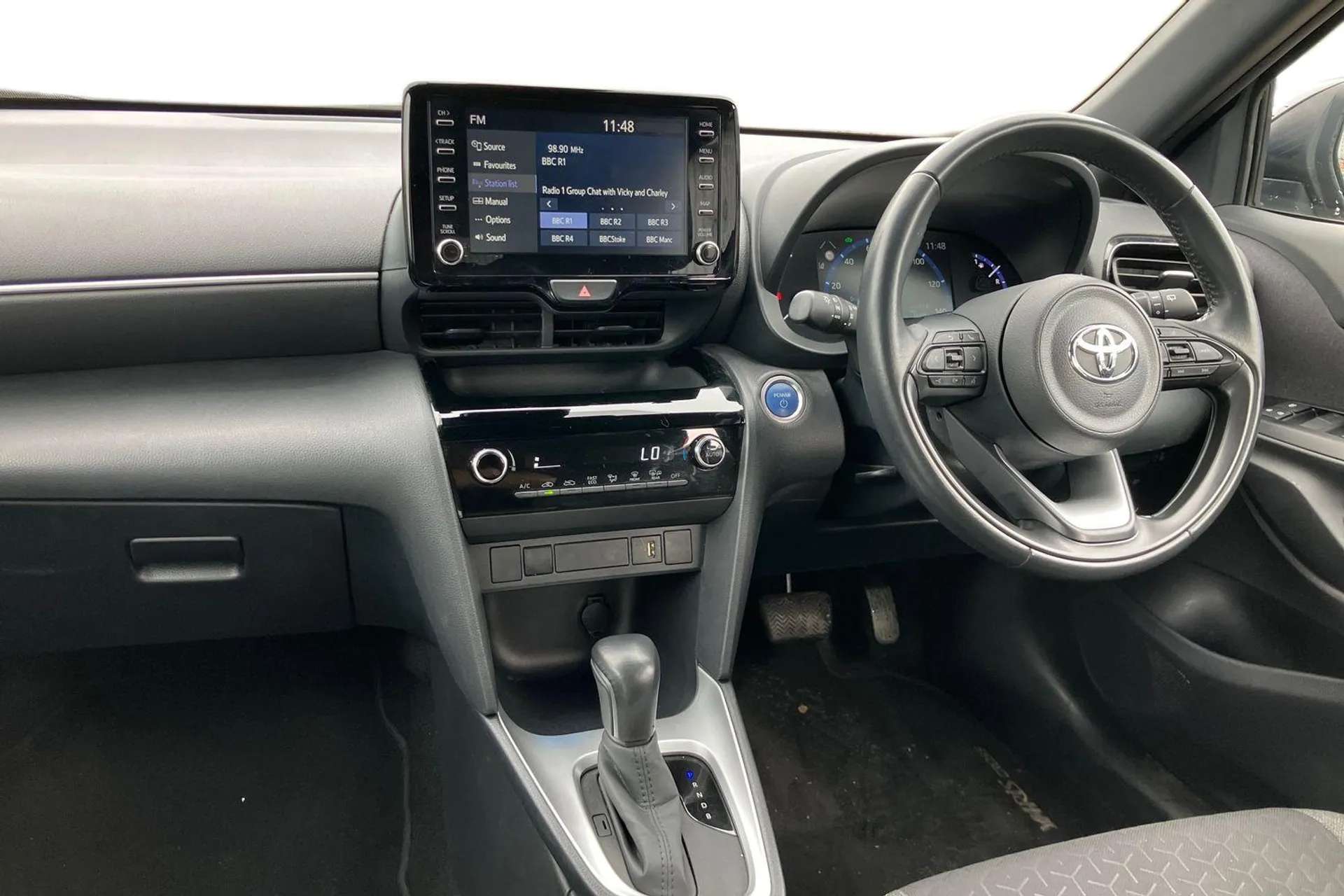A 2023 TOYOTA YARIS CROSS 1.5 Hybrid Design 5dr CVT [8" Toyota touch 2 multimedia system with Smartphone integration, Pre-collision system enhanced with emergency steering assi A 2023 TOYOTA YARIS CROSS 1.5 Hybrid Design 5dr CVT [8" Toyota touch 2 multimedia system with Smartphone integration, Pre-collision system enhanced with emergency steering assi