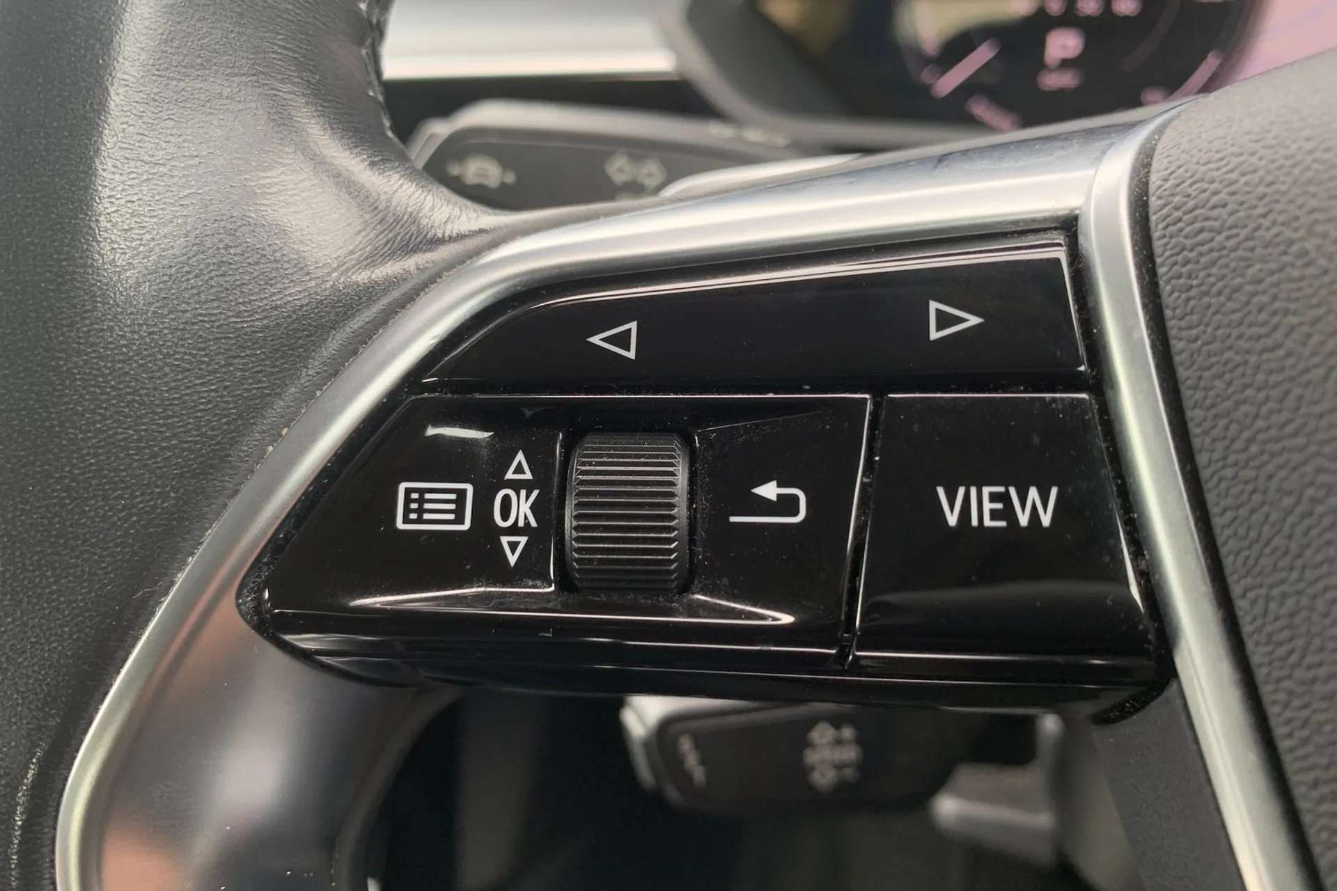 2021 AUDI E-TRON 2021 AUDI E-TRON