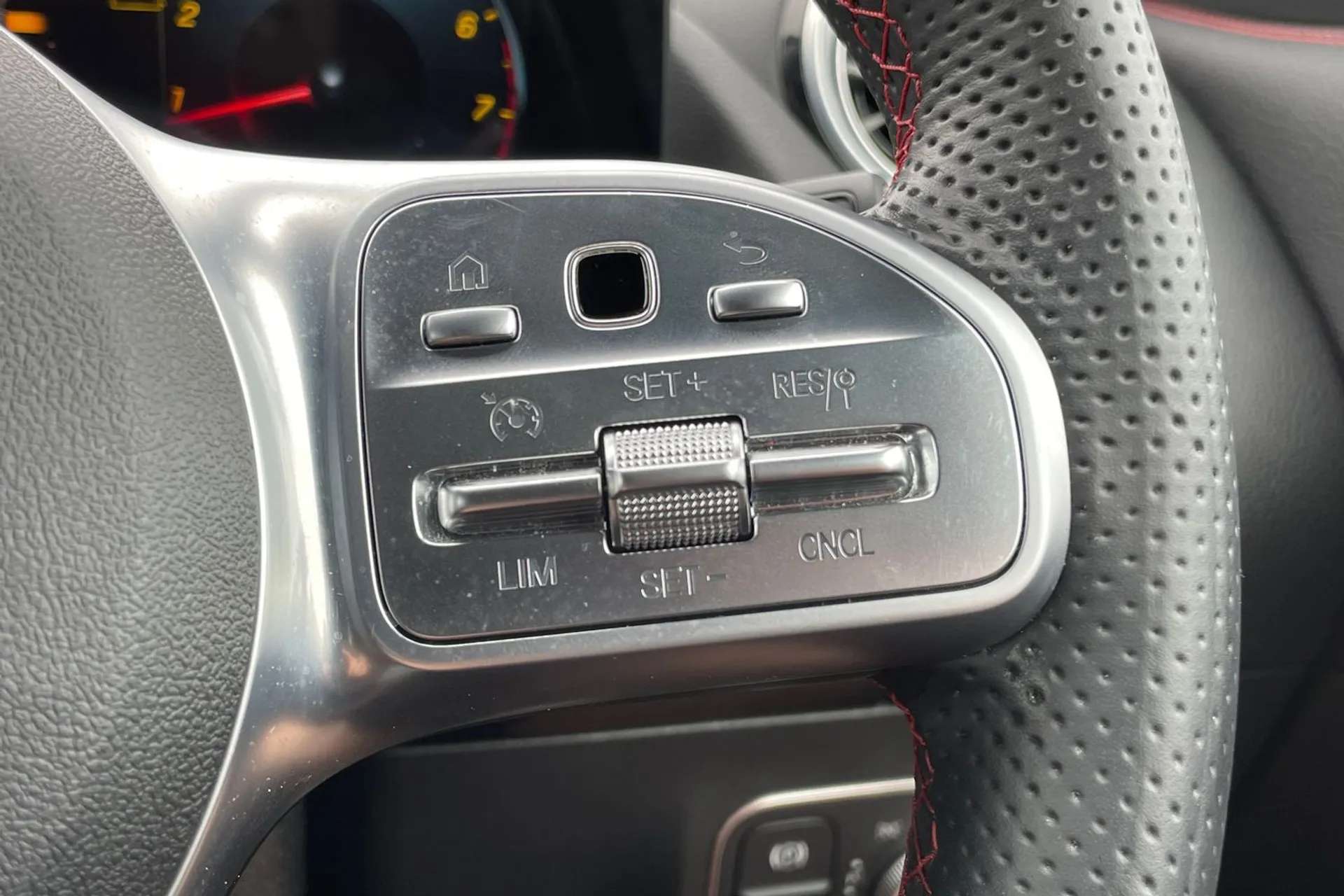 2021 MERCEDES-BENZ GLA 2021 MERCEDES-BENZ GLA