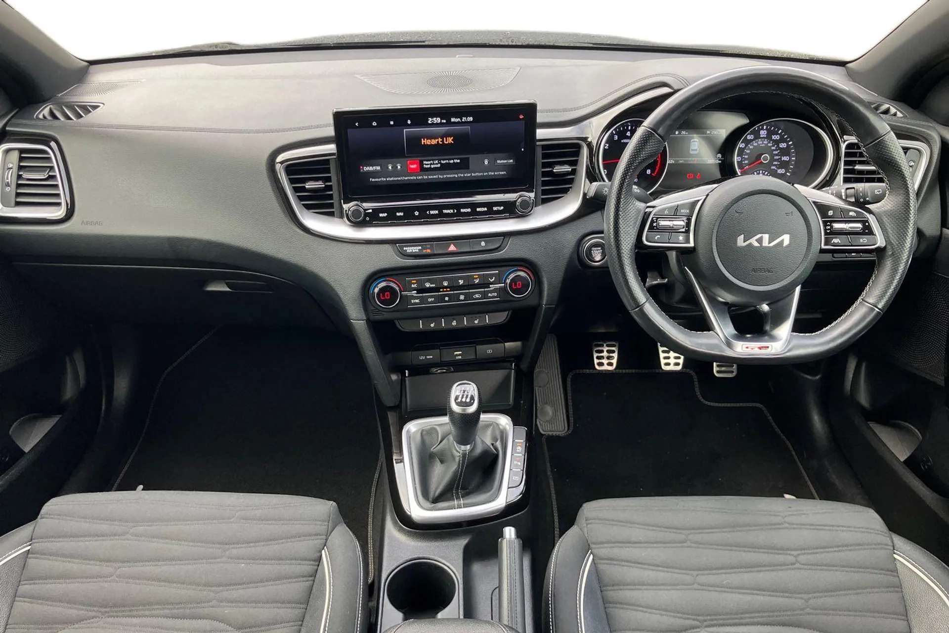 2022 KIA CEED 2022 KIA CEED