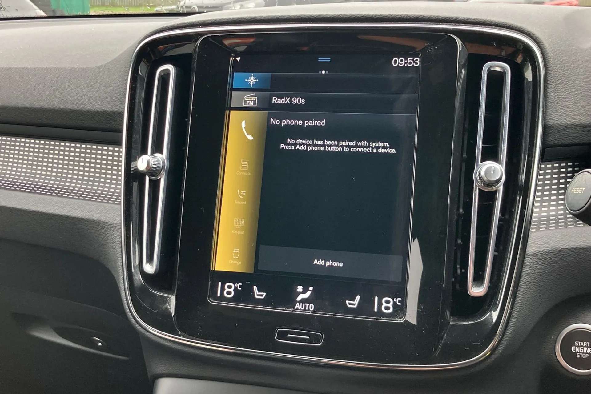 2020 VOLVO XC40 2020 VOLVO XC40
