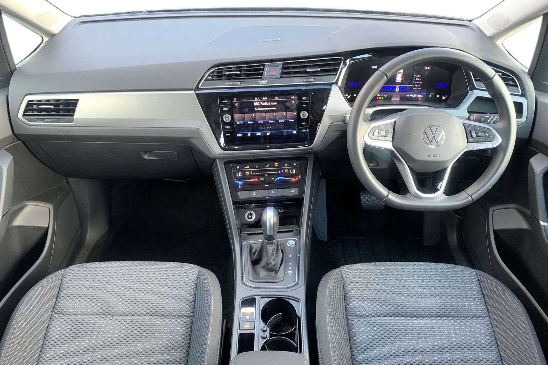 2025 VOLKSWAGEN TOURAN 2025 VOLKSWAGEN TOURAN