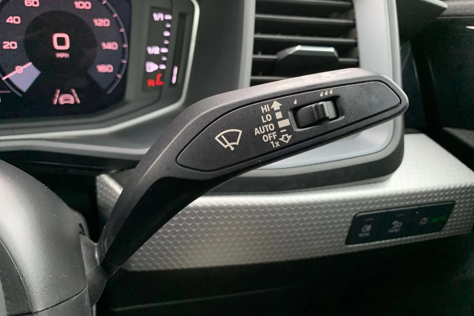 2021 AUDI A1 2021 AUDI A1