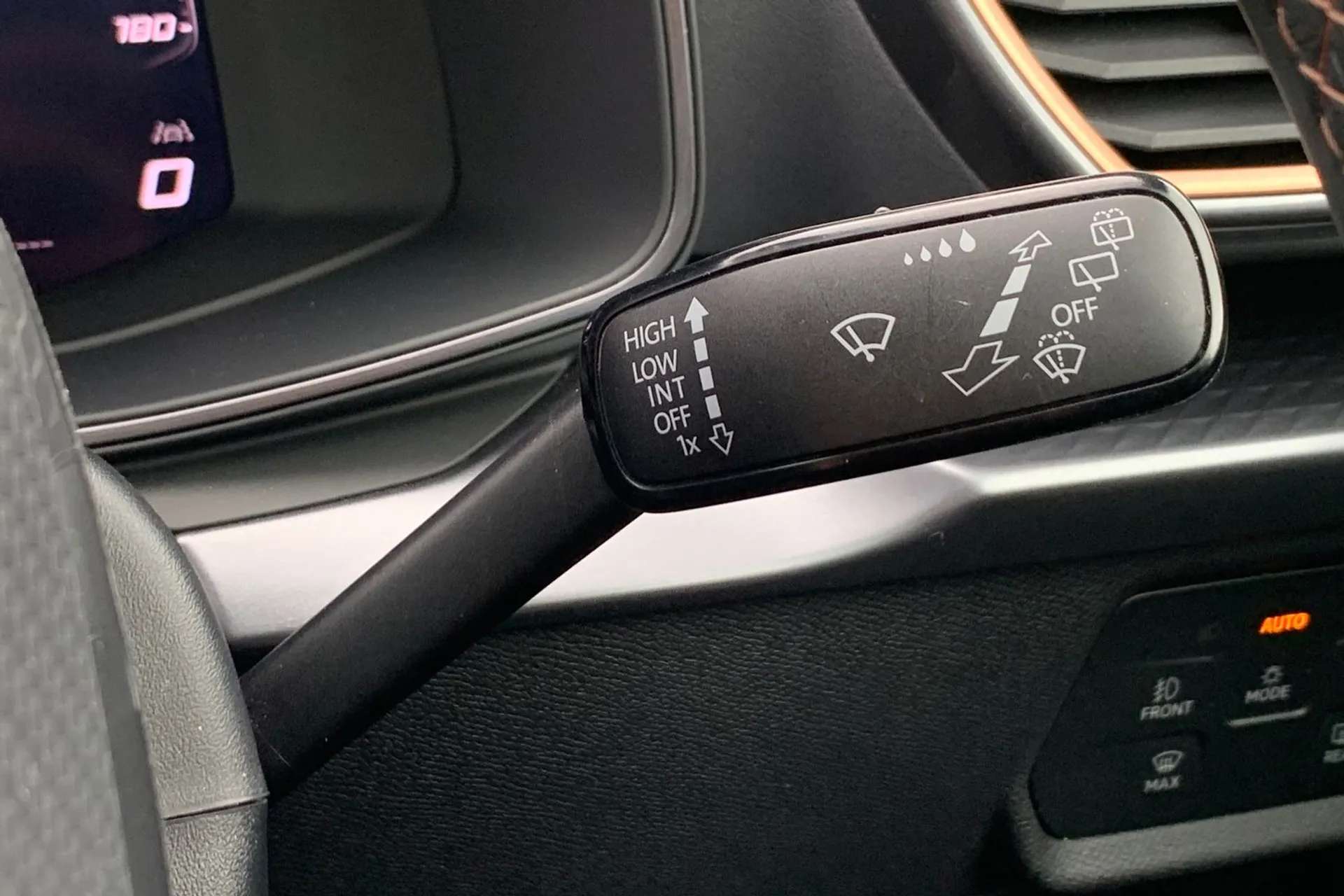 2025 CUPRA LEON 2025 CUPRA LEON