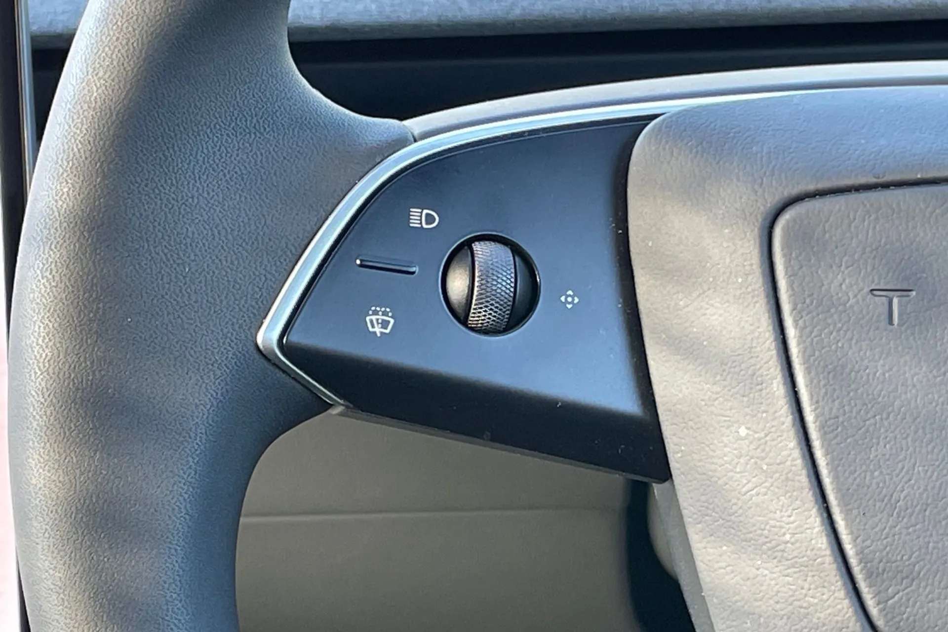 2026 TESLA MODEL Y 2026 TESLA MODEL Y