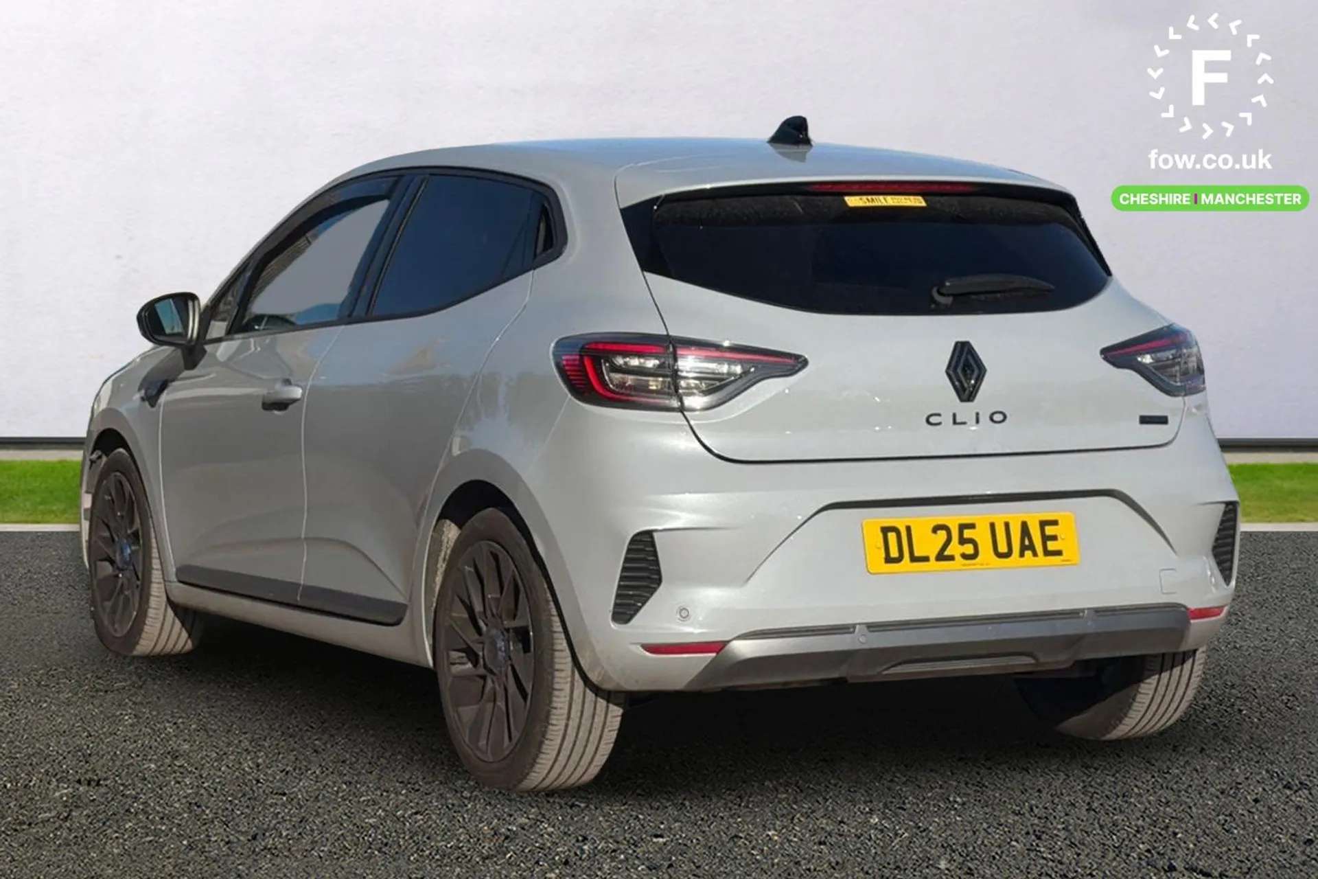 2025 RENAULT CLIO 2025 RENAULT CLIO