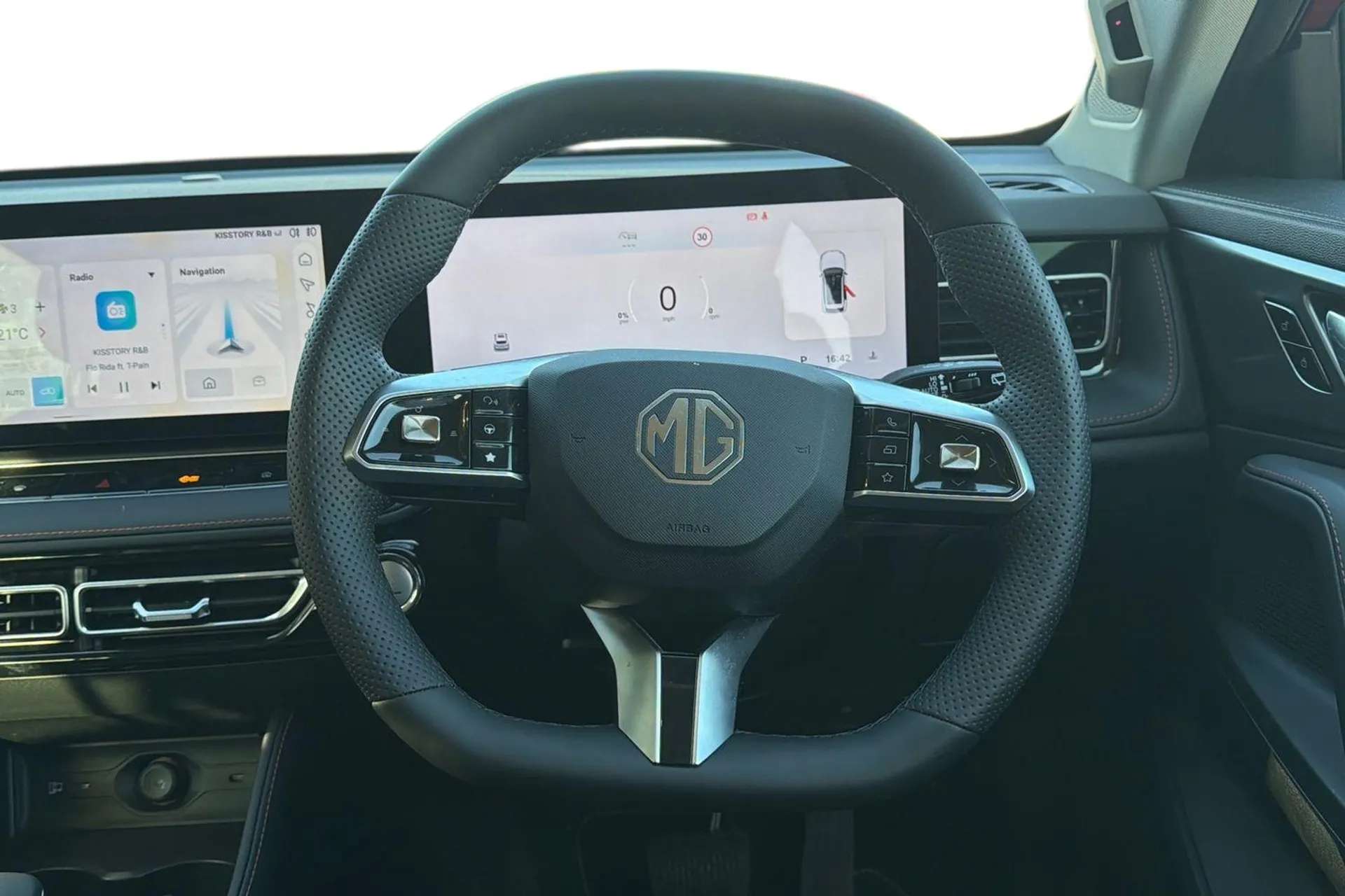 2025 MG MOTOR UK HS 2025 MG MOTOR UK HS