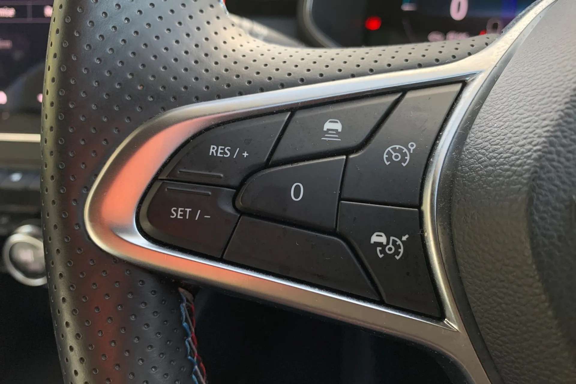 2023 RENAULT CLIO 2023 RENAULT CLIO