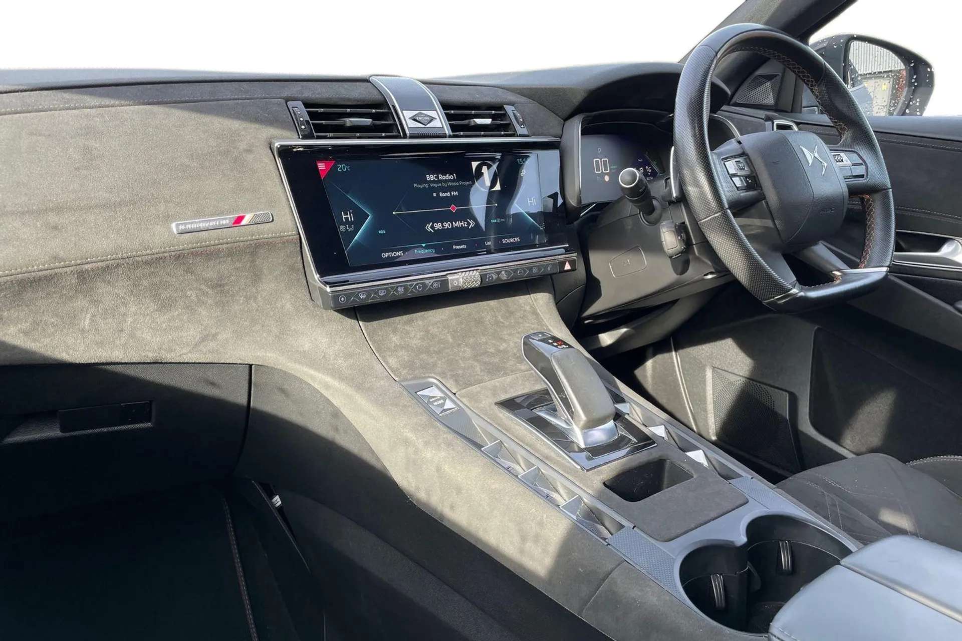 2020 DS DS7 CROSSBACK 2020 DS DS7 CROSSBACK