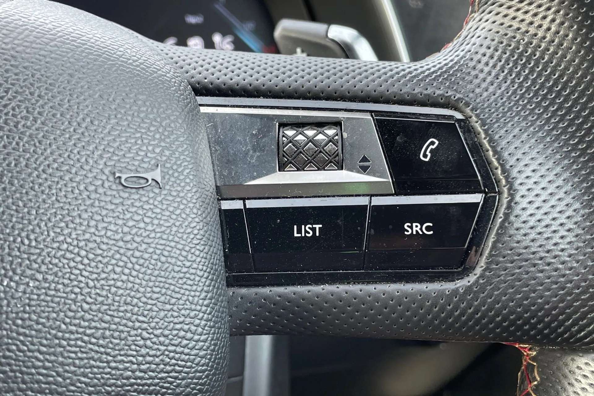2020 DS DS7 CROSSBACK 2020 DS DS7 CROSSBACK