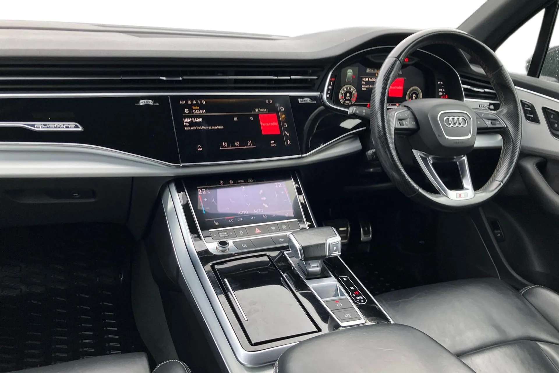 2021 AUDI Q7 2021 AUDI Q7
