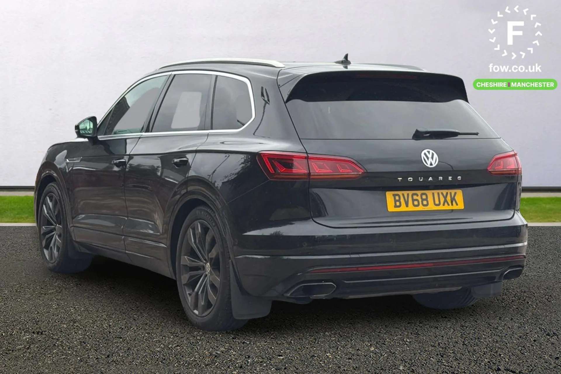 A 2018 VOLKSWAGEN TOUAREG 3.0 V6 TDI 4Motion R-Line Tech 5dr Tip Auto [ Park assist with rear view camera , Wireless Smartphone charger , Bluetooth hands free telephone connect A 2018 VOLKSWAGEN TOUAREG 3.0 V6 TDI 4Motion R-Line Tech 5dr Tip Auto [ Park assist with rear view camera , Wireless Smartphone charger , Bluetooth hands free telephone connect
