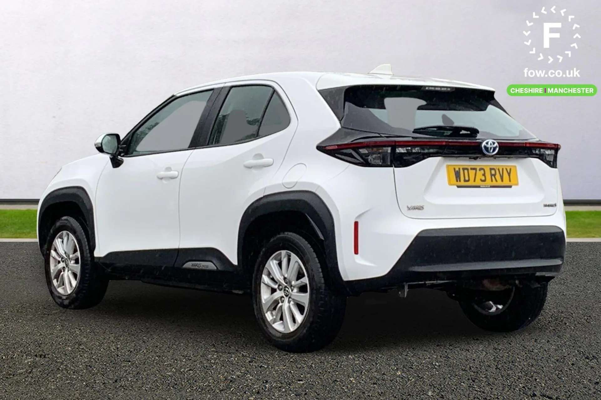 A 2024 TOYOTA YARIS CROSS 1.5 Hybrid Icon 5dr CVT [ Hill start assist control (HAC), Color multi-information display, Adaptive cruise control, multi info switches on steering w A 2024 TOYOTA YARIS CROSS 1.5 Hybrid Icon 5dr CVT [ Hill start assist control (HAC), Color multi-information display, Adaptive cruise control, multi info switches on steering w