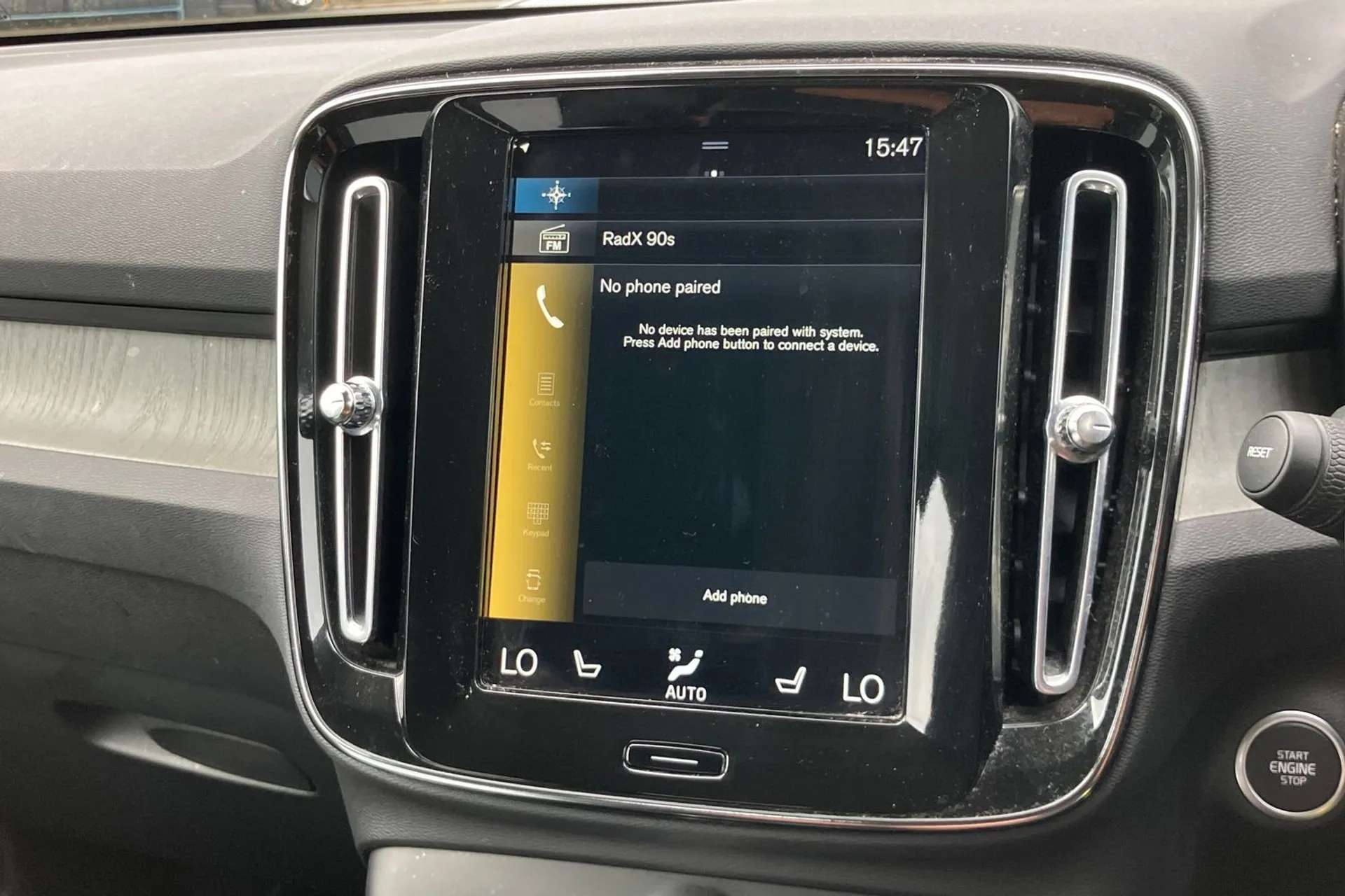 2021 VOLVO XC40 2021 VOLVO XC40