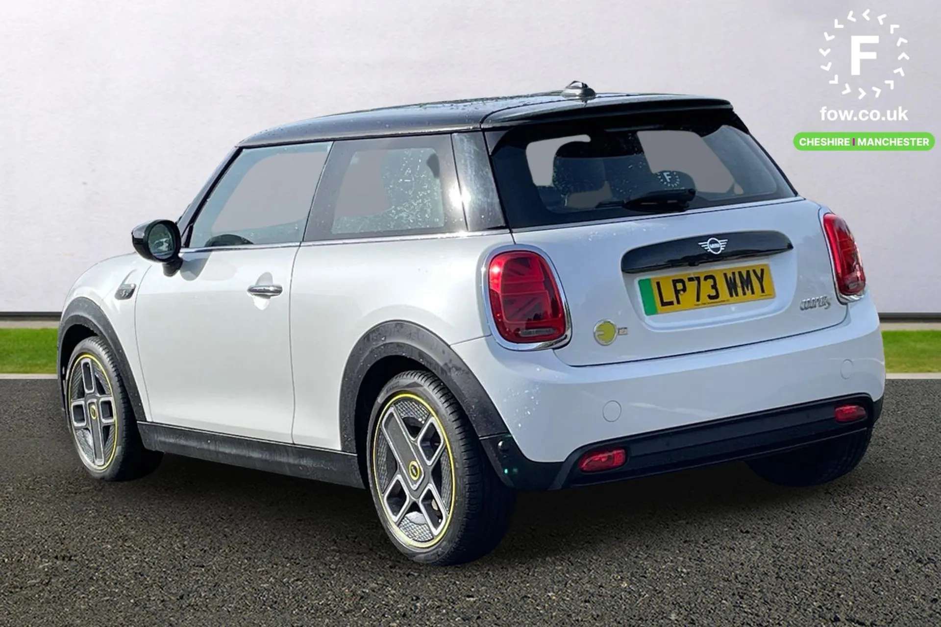A 2023 MINI HATCH 135kW Cooper S Level 3 33kWh 3dr Auto [Mini Yours Lounge Leather, 17" Electric Spoke Alloys, Park assist system, Harman Kardon sound system, Compatibl A 2023 MINI HATCH 135kW Cooper S Level 3 33kWh 3dr Auto [Mini Yours Lounge Leather, 17" Electric Spoke Alloys, Park assist system, Harman Kardon sound system, Compatibl