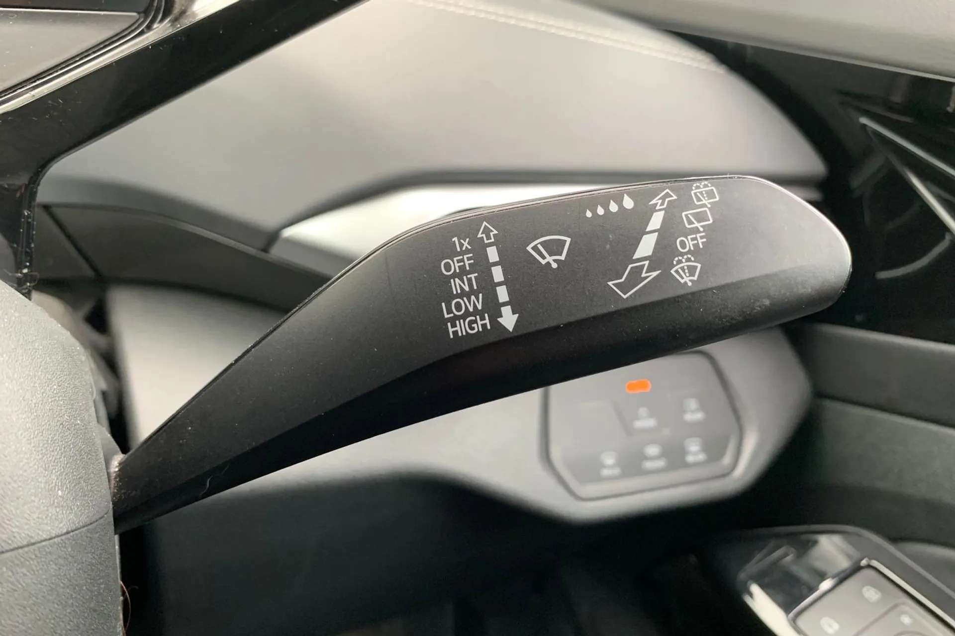 2023 VOLKSWAGEN ID.4 2023 VOLKSWAGEN ID.4
