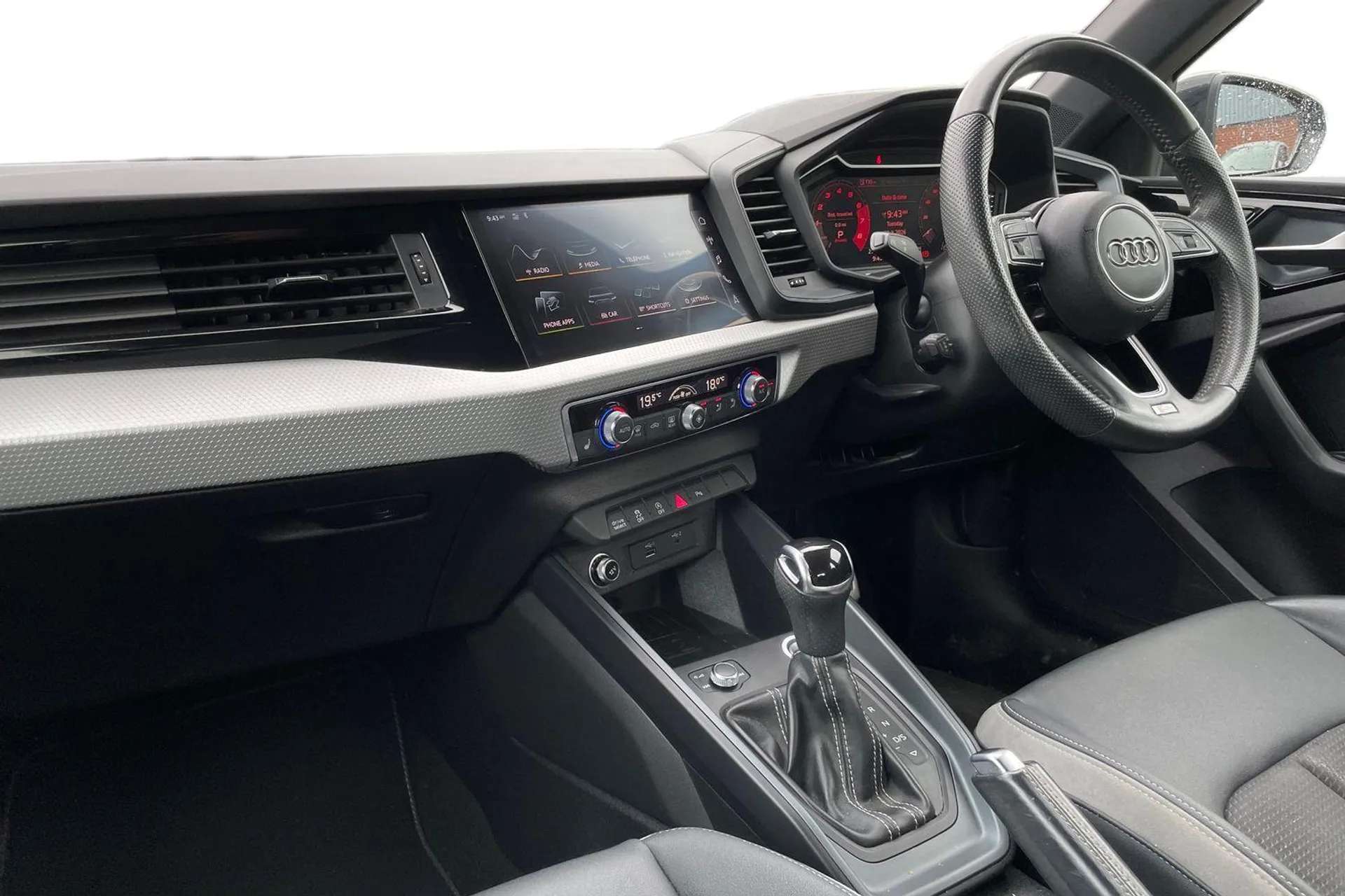 2018 AUDI A1 2018 AUDI A1