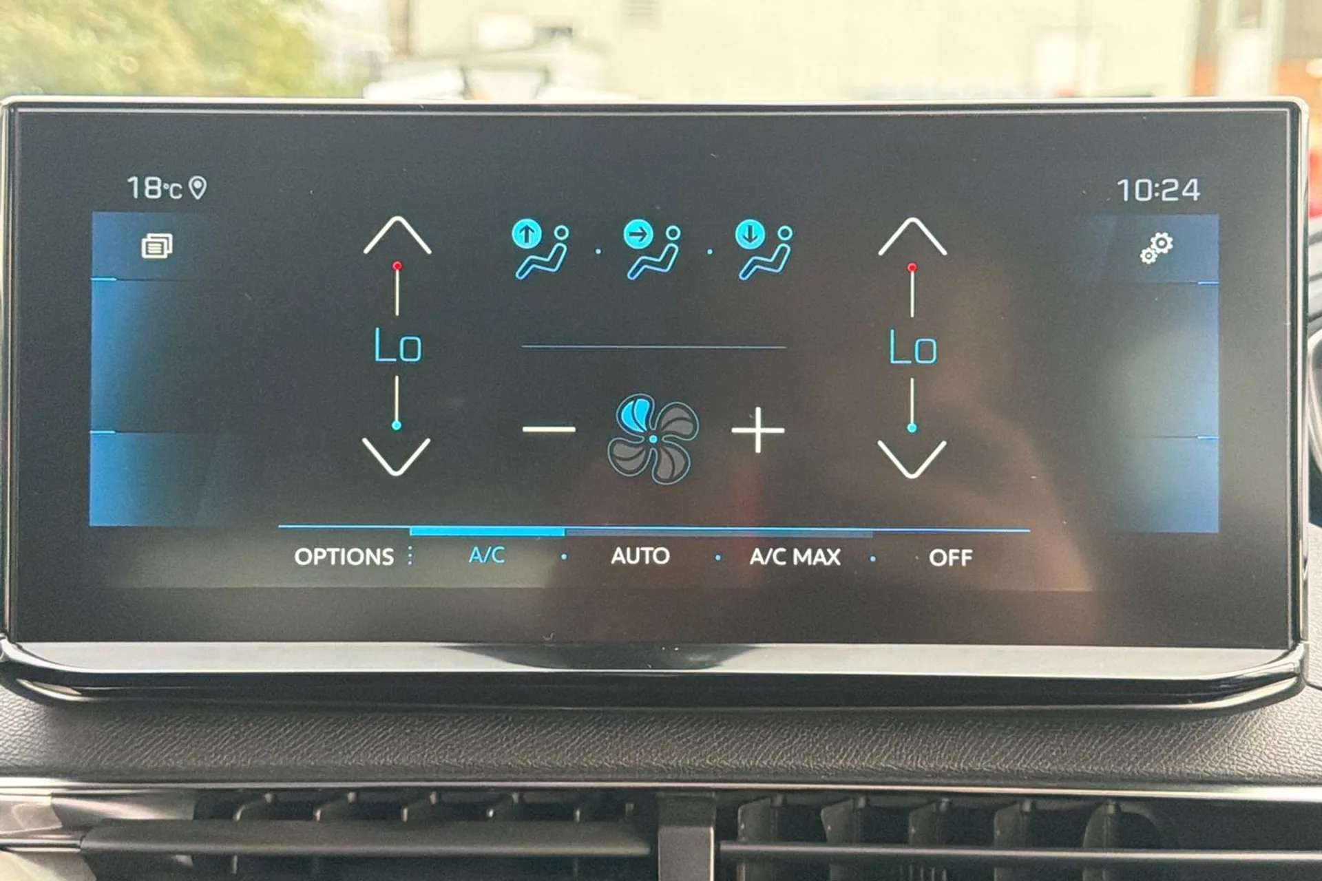 2022 PEUGEOT 3008 2022 PEUGEOT 3008