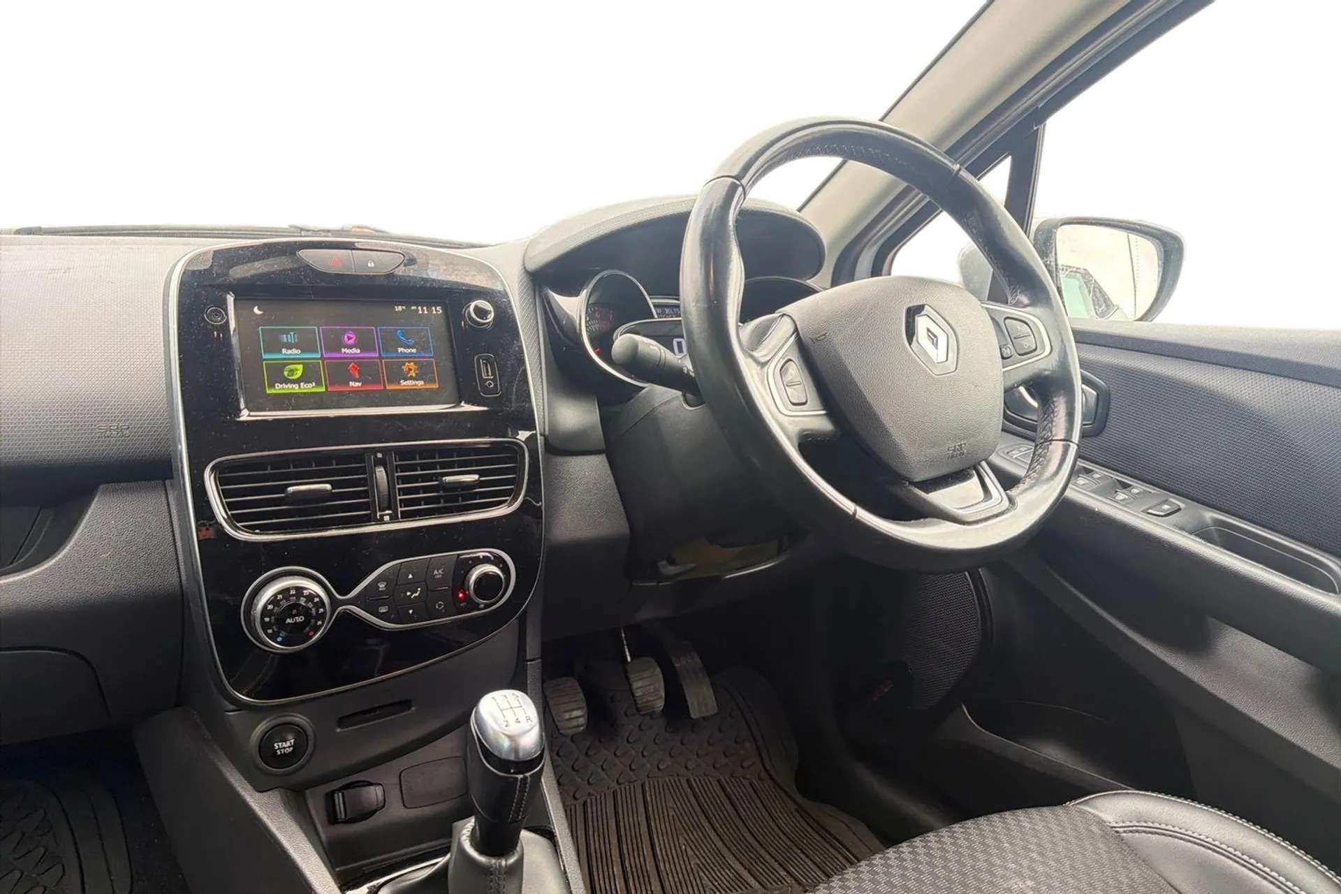 2019 RENAULT CLIO 2019 RENAULT CLIO