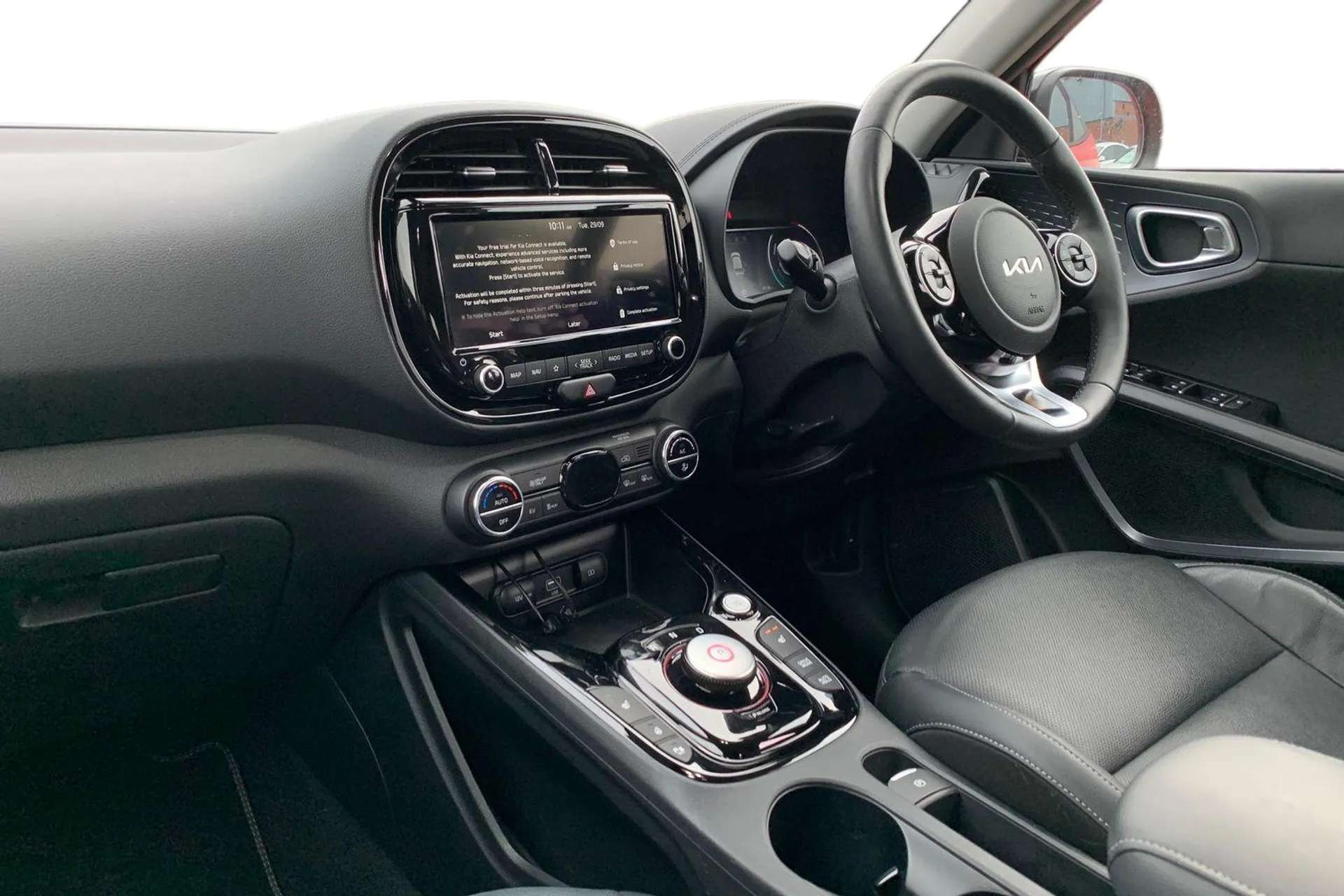 A 2022 KIA SOUL 150kW Maxx 64kWh 5dr Auto [Adaptive smart cruise control function SCC, Harman/kardon premium sound system with 10 speakers and subwoofer, Heated Seats A 2022 KIA SOUL 150kW Maxx 64kWh 5dr Auto [Adaptive smart cruise control function SCC, Harman/kardon premium sound system with 10 speakers and subwoofer, Heated Seats