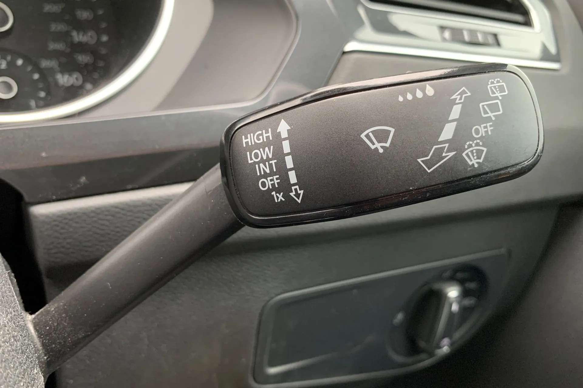 2022 VOLKSWAGEN TIGUAN 2022 VOLKSWAGEN TIGUAN