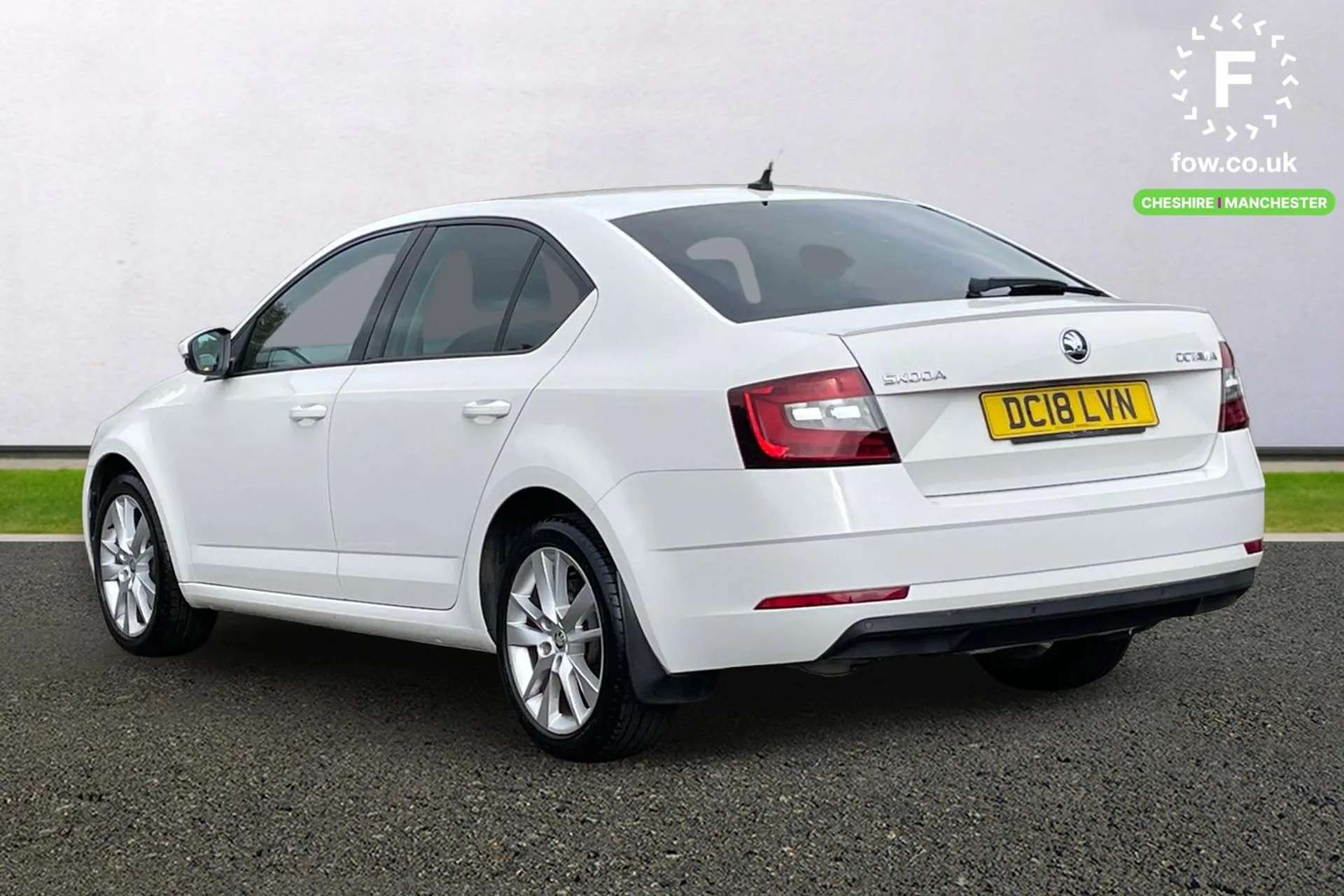 A 2018 SKODA OCTAVIA 1.5 TSI SE L 5dr DSG [ Heated front seats , LED rear lights , Bluetooth system , Driver profile selection , Stop/start system , Privacy glass , Tempor A 2018 SKODA OCTAVIA 1.5 TSI SE L 5dr DSG [ Heated front seats , LED rear lights , Bluetooth system , Driver profile selection , Stop/start system , Privacy glass , Tempor