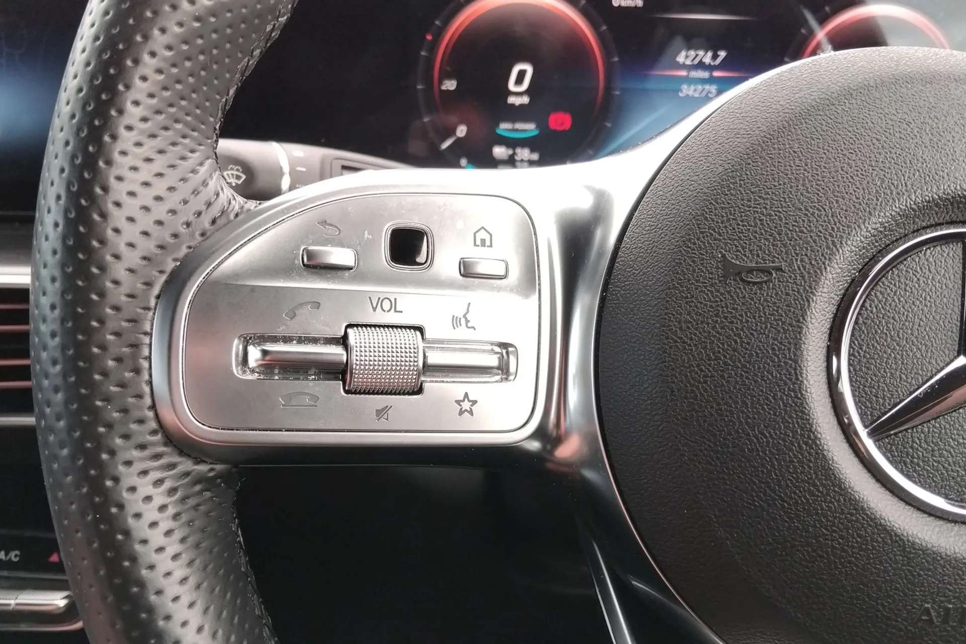 2023 MERCEDES-BENZ EQC 2023 MERCEDES-BENZ EQC