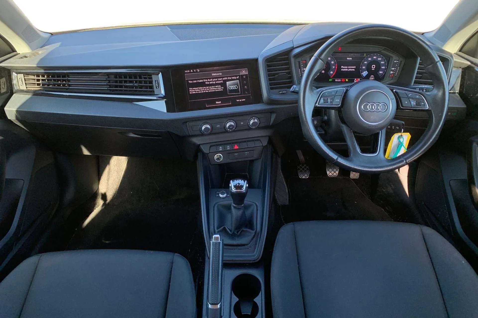 2021 AUDI A1 2021 AUDI A1