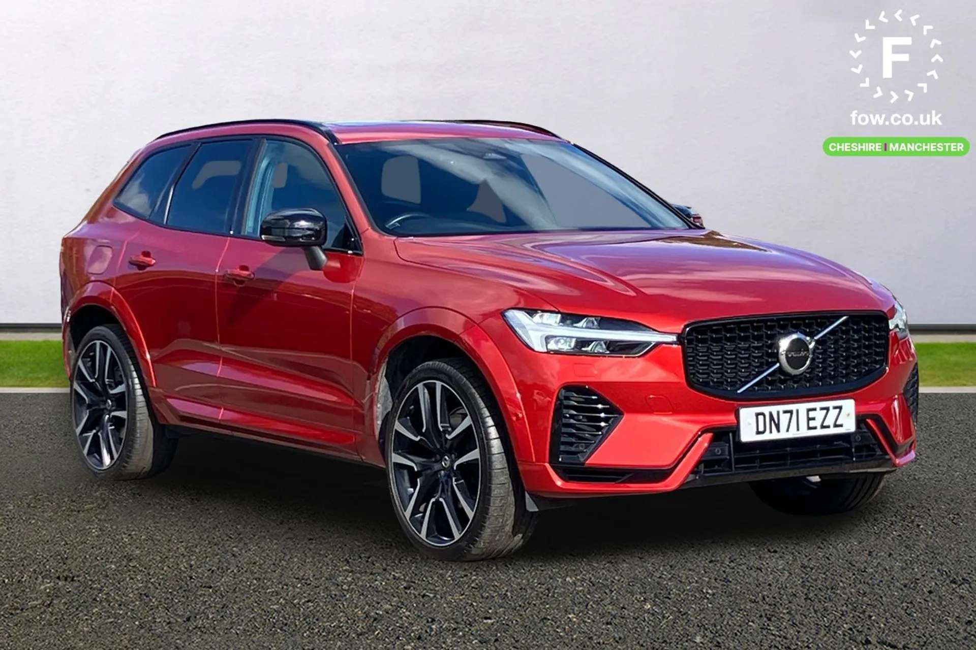 A 2021 VOLVO XC60 2.0 T8 Recharge PHEV R DESIGN Pro 5dr AWD Auto [Tech - Bowers and Wilkins,Heated Front Windscreen - Removes Head-Up Display,Nappa-Textile Contour Spor A 2021 VOLVO XC60 2.0 T8 Recharge PHEV R DESIGN Pro 5dr AWD Auto [Tech - Bowers and Wilkins,Heated Front Windscreen - Removes Head-Up Display,Nappa-Textile Contour Spor