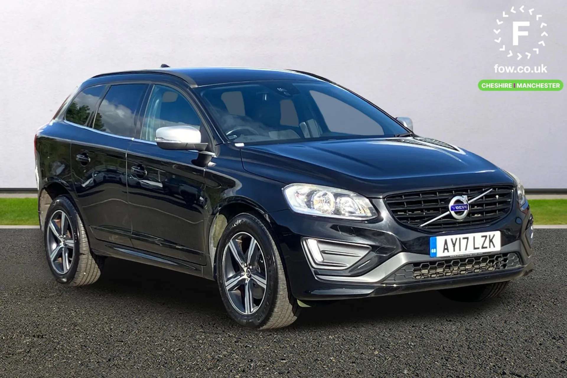 2017 VOLVO XC60 2017 VOLVO XC60