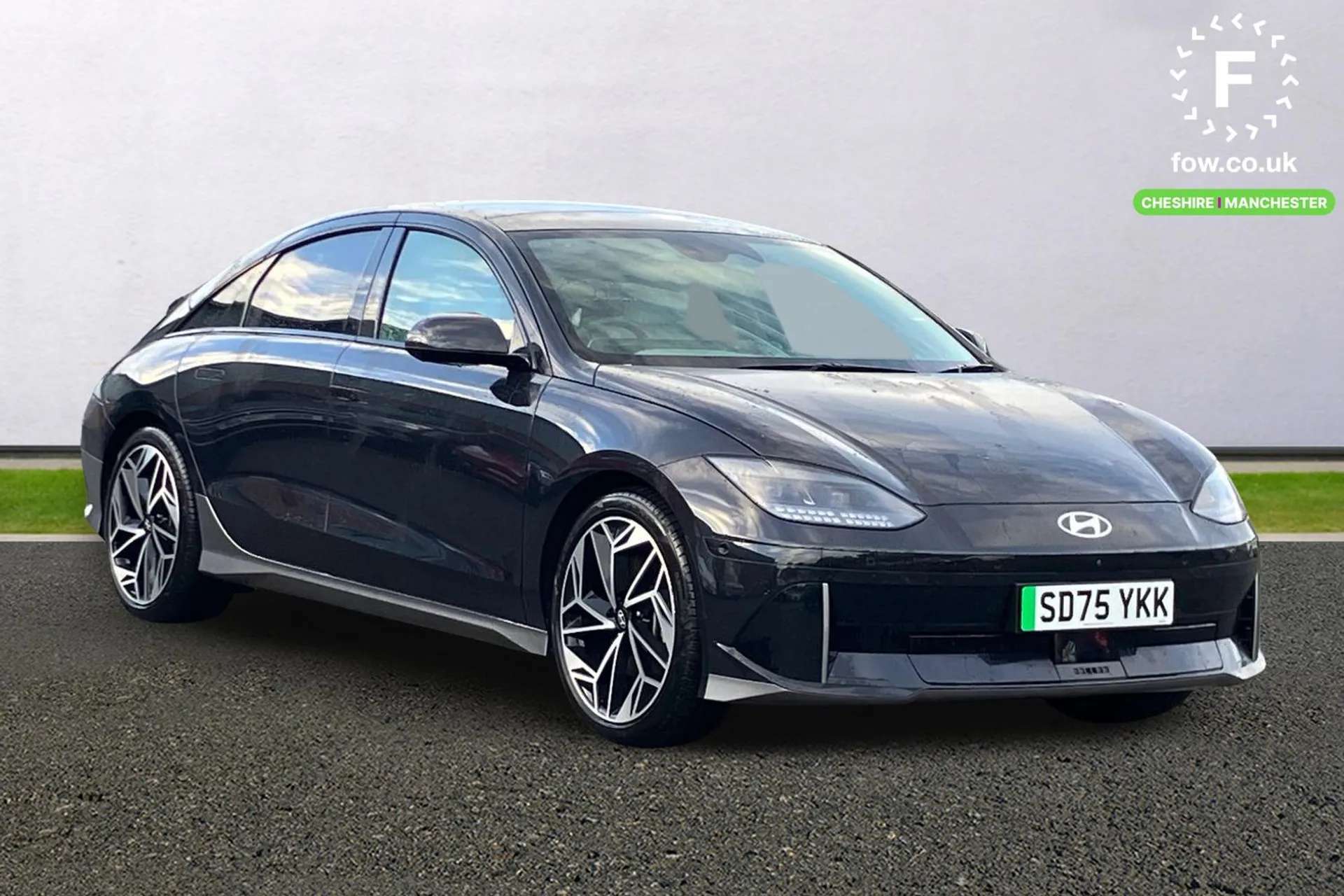 A 2025 HYUNDAI IONIQ 6 168kW Ultimate 77kWh 4dr Auto [Forward Collision Avoidance Assist (FCA) - Car, Pedestrian and Cycle, RTTI - Real time traffic information, BOSE premiu A 2025 HYUNDAI IONIQ 6 168kW Ultimate 77kWh 4dr Auto [Forward Collision Avoidance Assist (FCA) - Car, Pedestrian and Cycle, RTTI - Real time traffic information, BOSE premiu