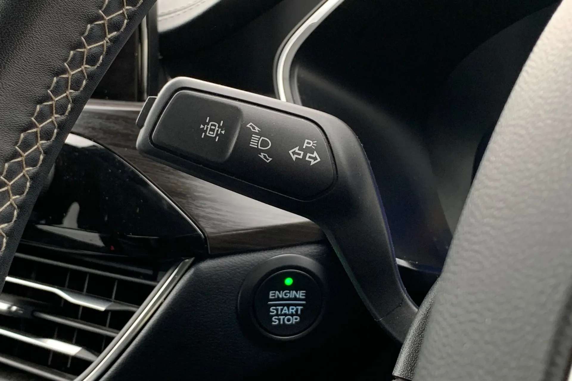 2022 FORD KUGA 2022 FORD KUGA
