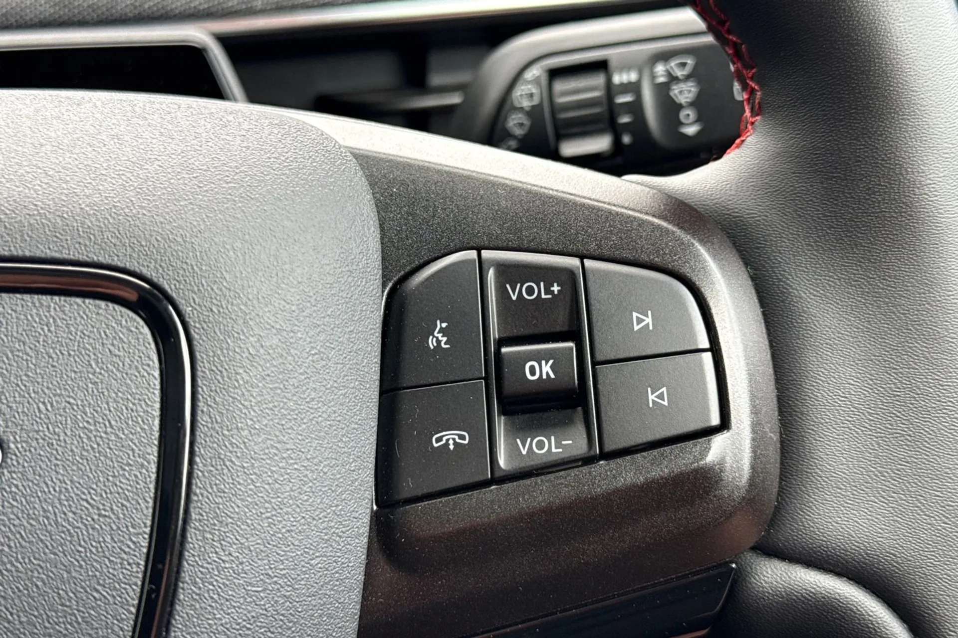 2021 FORD MUSTANG MACH-E 2021 FORD MUSTANG MACH-E