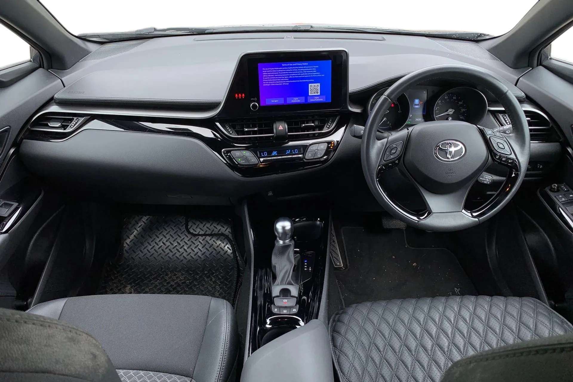 2023 TOYOTA C-HR 2023 TOYOTA C-HR