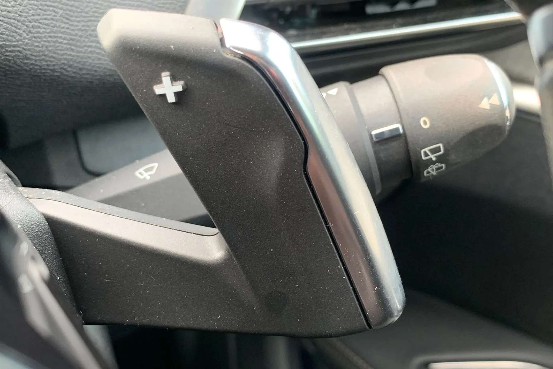 2021 PEUGEOT 5008 2021 PEUGEOT 5008