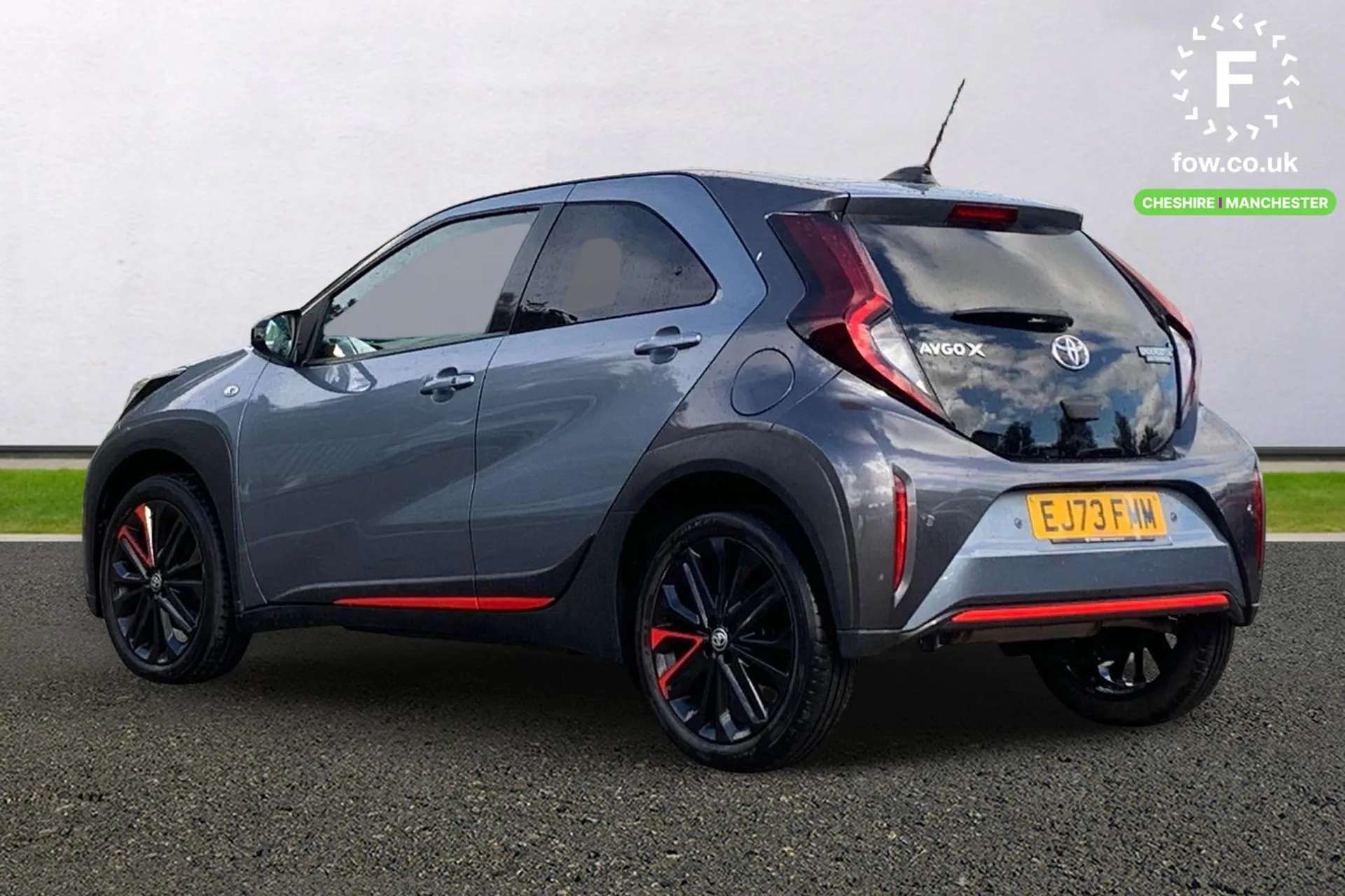 2023 TOYOTA AYGO X 2023 TOYOTA AYGO X