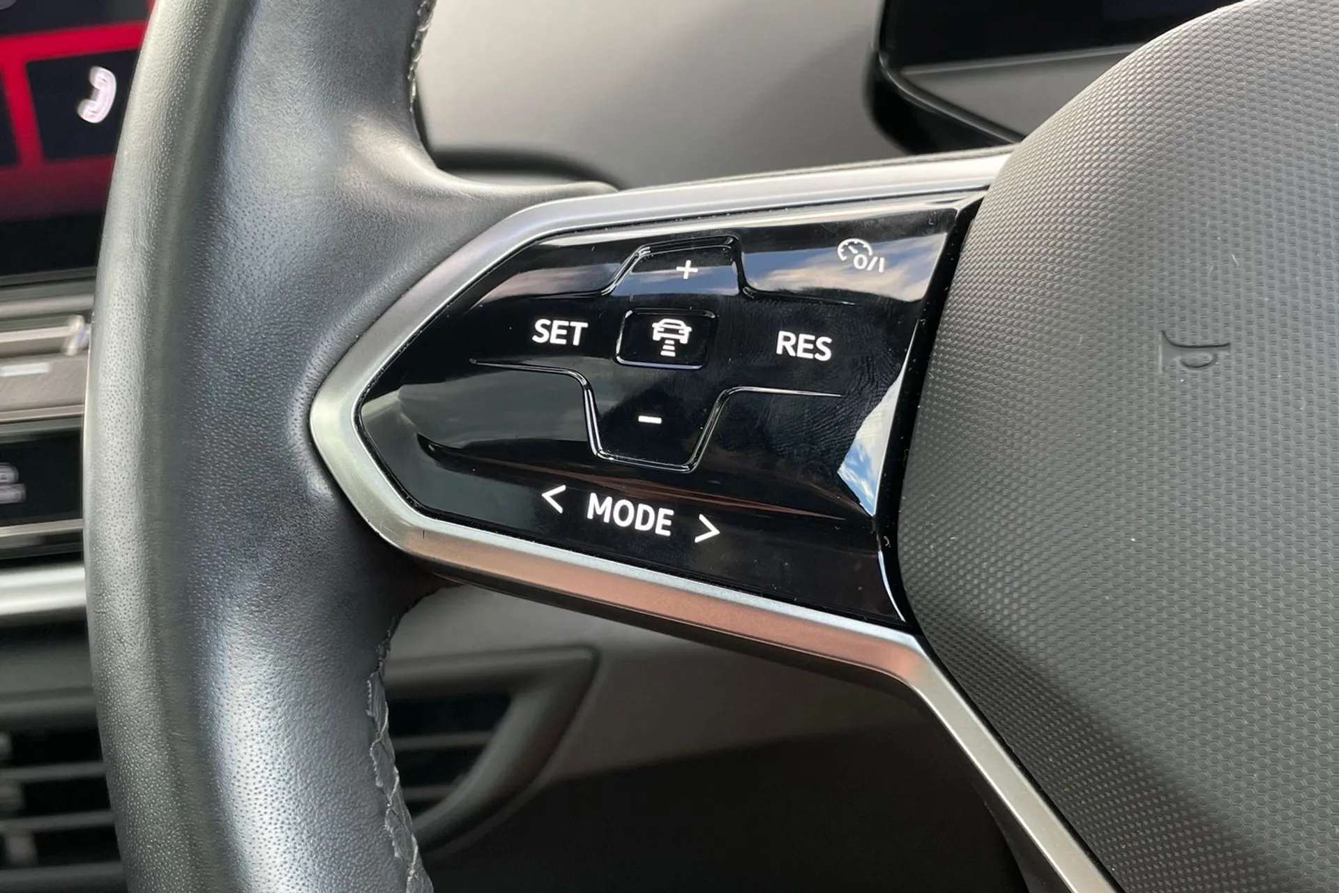 2023 VOLKSWAGEN ID.4 2023 VOLKSWAGEN ID.4