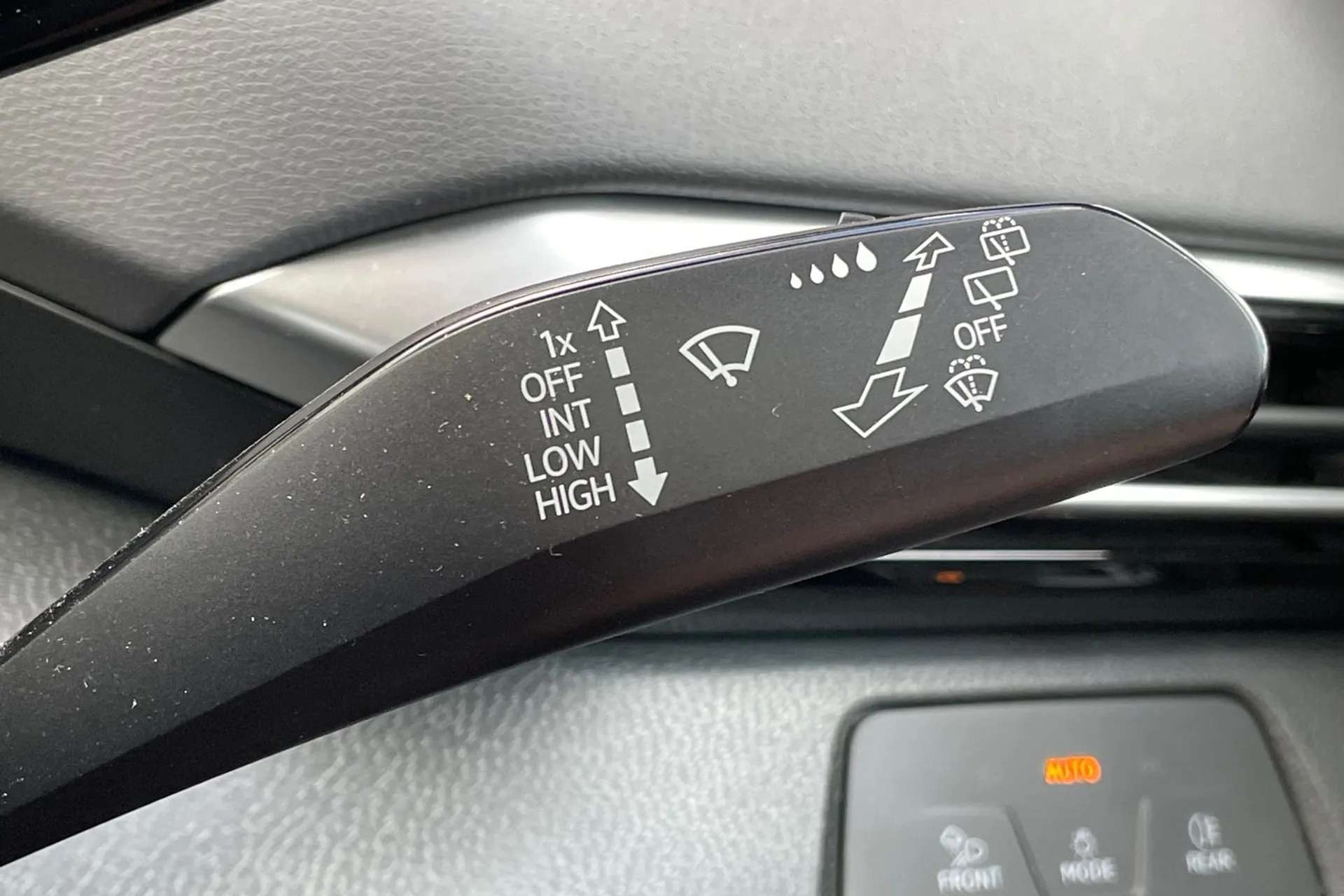2023 VOLKSWAGEN ID.4 2023 VOLKSWAGEN ID.4