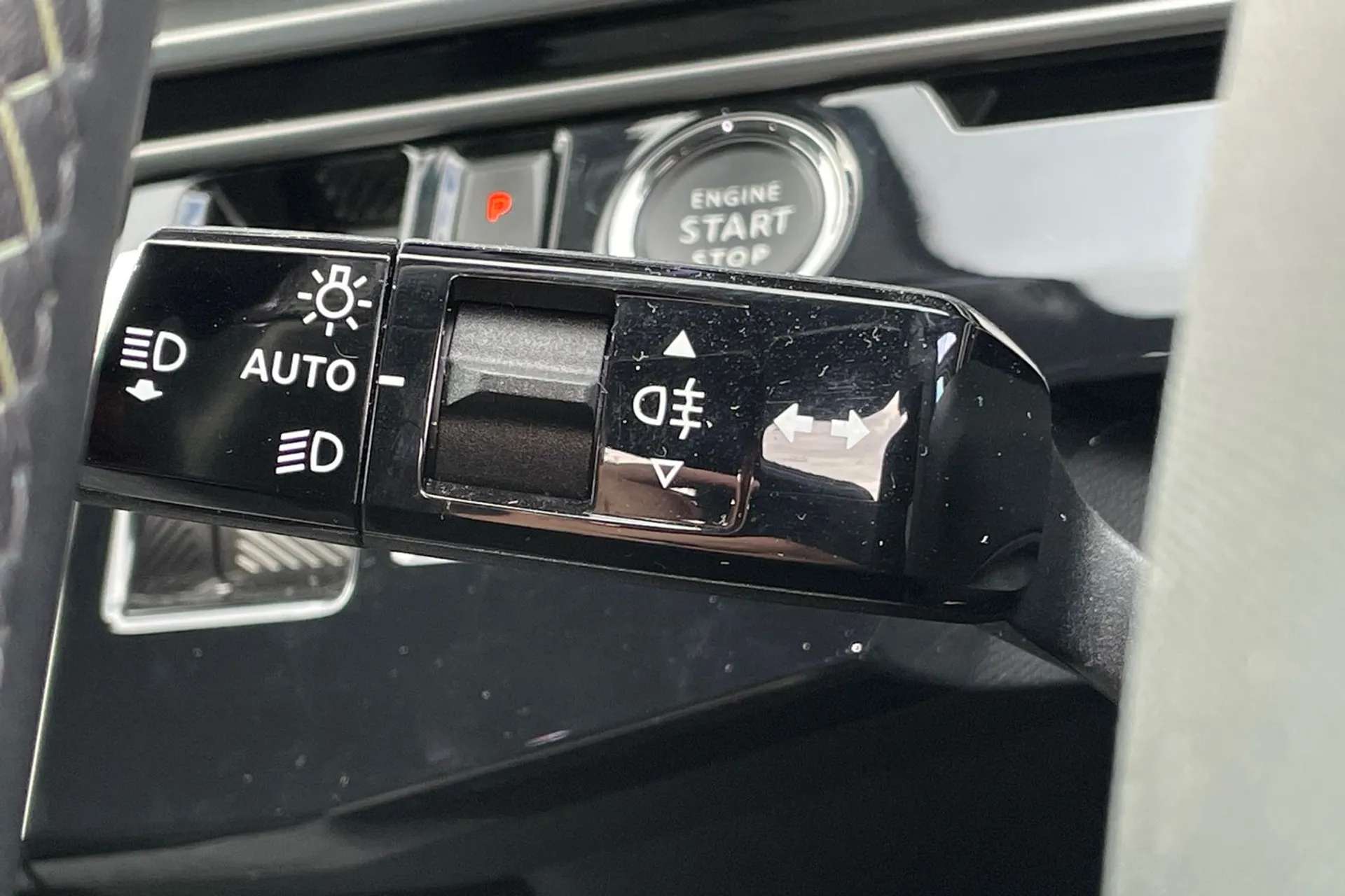 2024 PEUGEOT 3008 2024 PEUGEOT 3008
