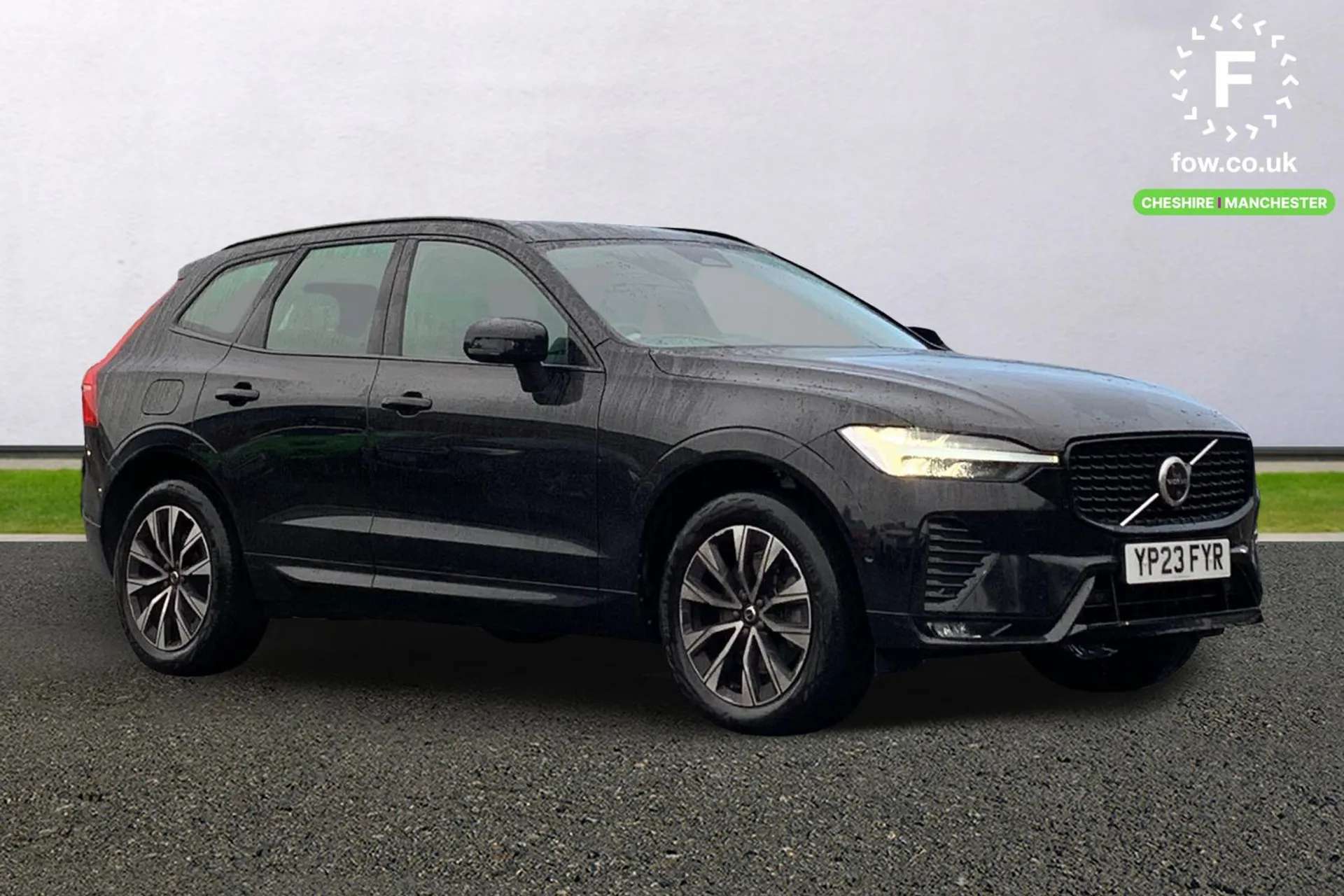 A 2023 VOLVO XC60 2.0 B4P Plus Dark 5dr Geartronic [360 degree surround view parking camera with side proximity sensors,Driver assistance (pilot assist and adaptive cru A 2023 VOLVO XC60 2.0 B4P Plus Dark 5dr Geartronic [360 degree surround view parking camera with side proximity sensors,Driver assistance (pilot assist and adaptive cru